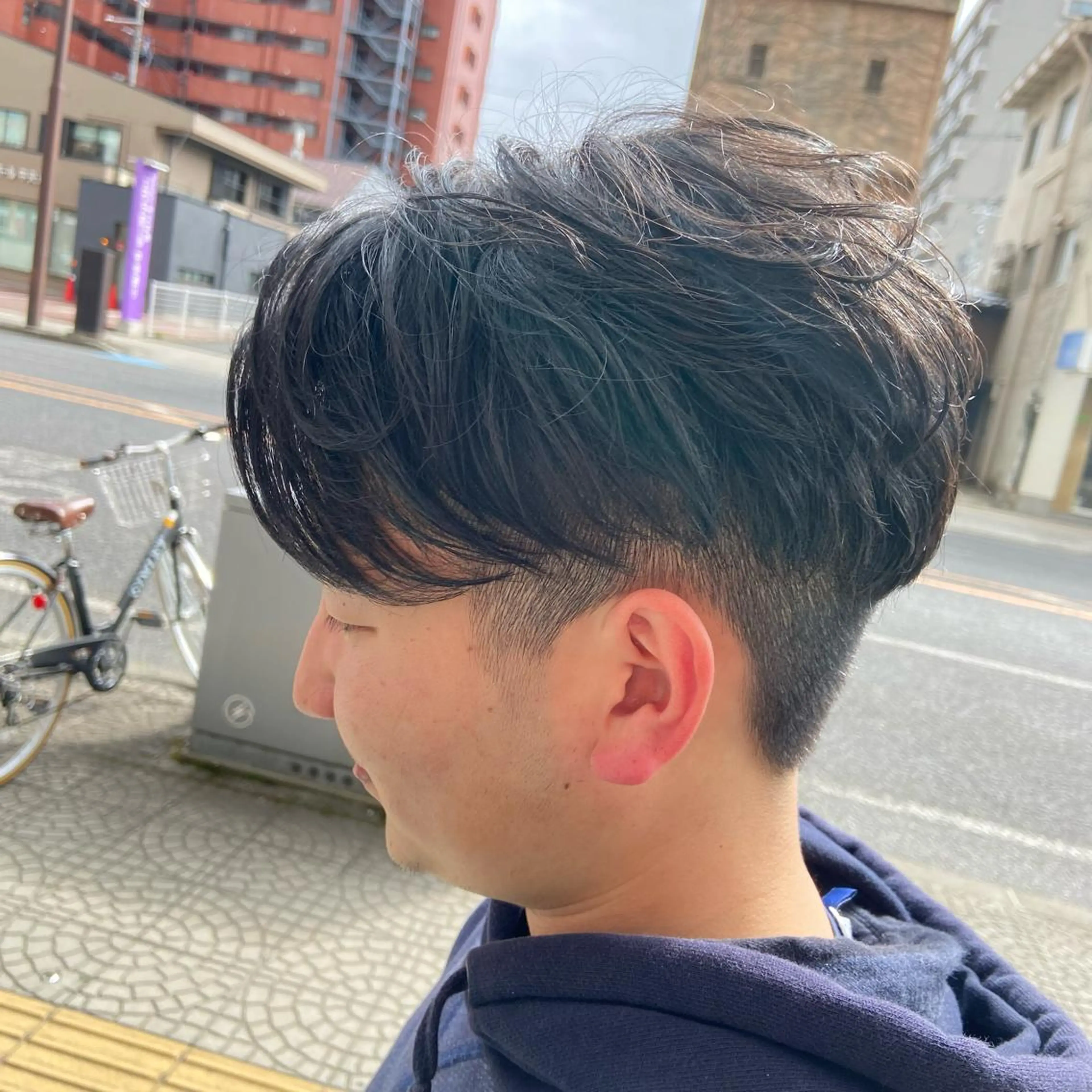 ショート メンズ センターパート メンズ韓国風 韓国風ヘア インナーカラー指名 No.1菊池柊真のヘアスタイル