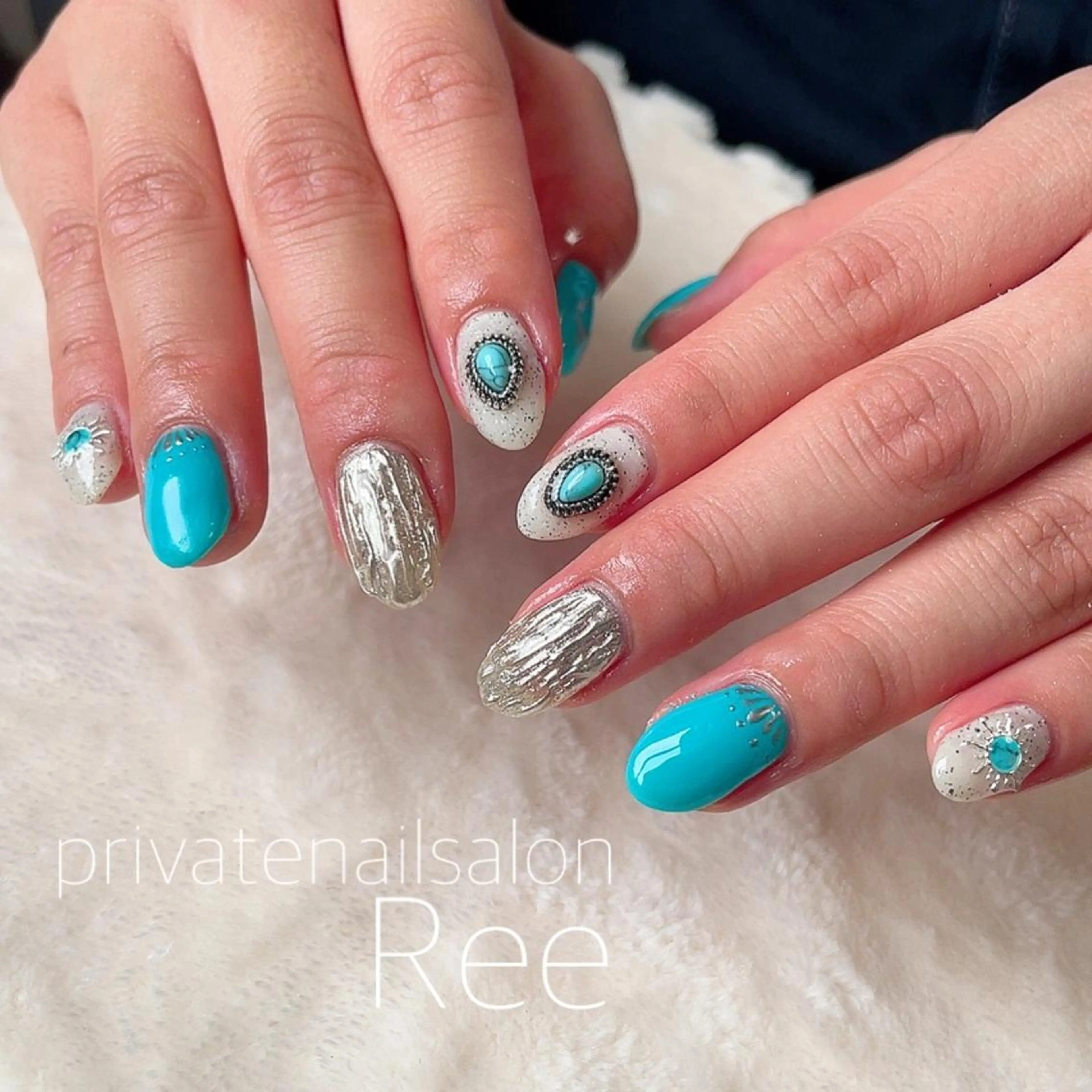 ネイル 知花 梨花のネイルデザイン