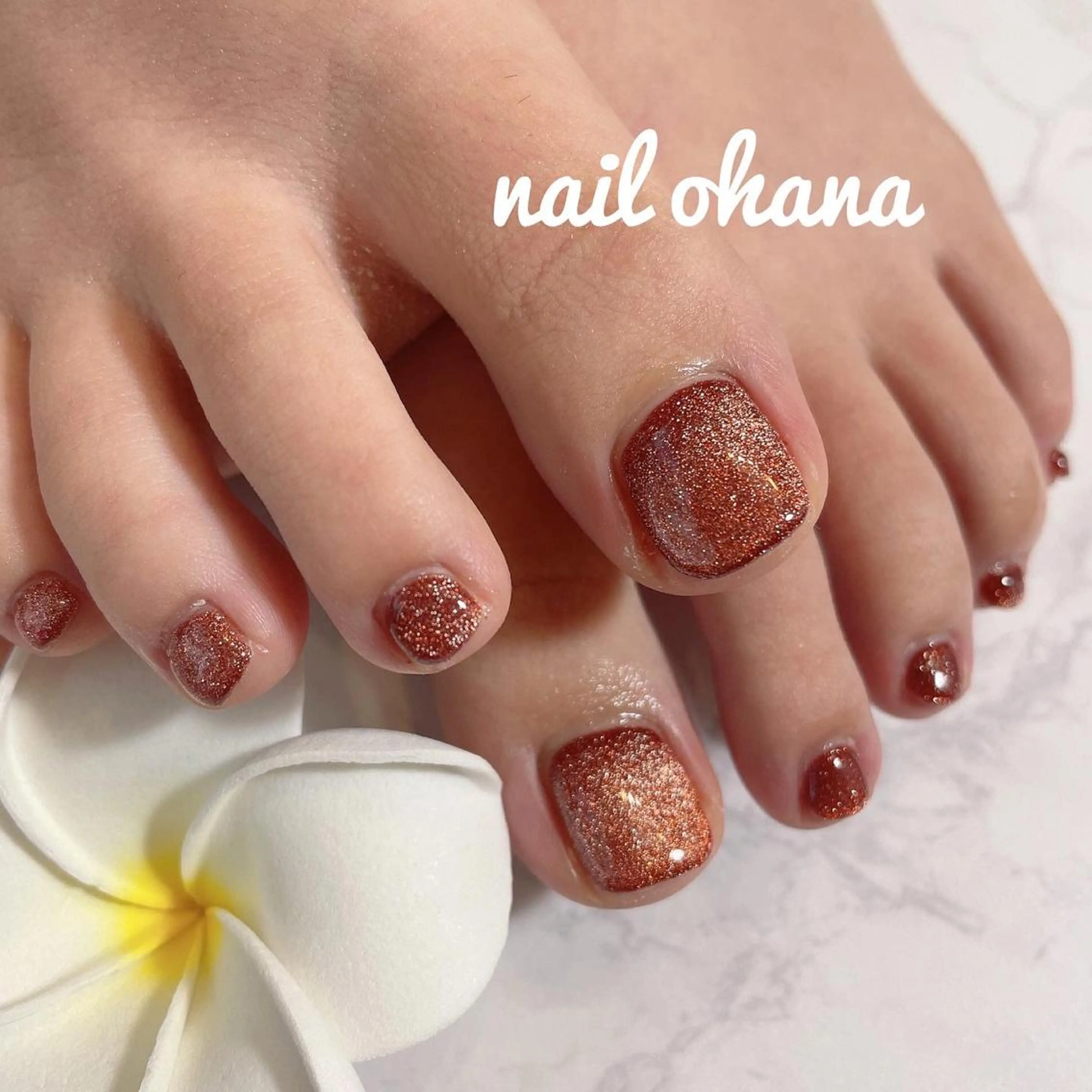 ネイル フラッシュネイル フラッシュマグ フットネイル ジェルネイル マグネットネイル フットネイル 那覇🏝️台湾人 ネイリストSHIUのネイルデザイン