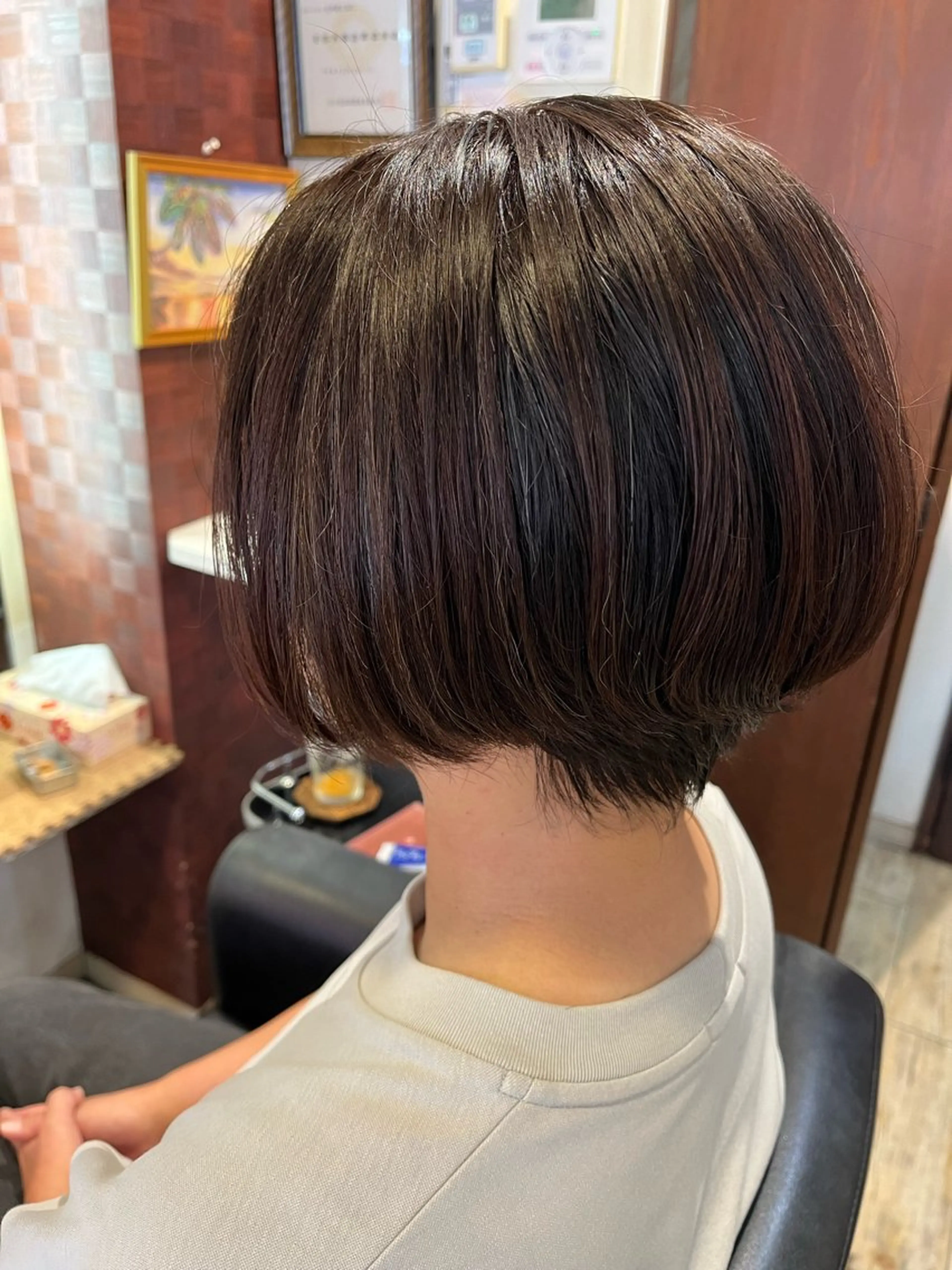 ショート カラー エル美容室所属・織田 英之のヘアスタイル