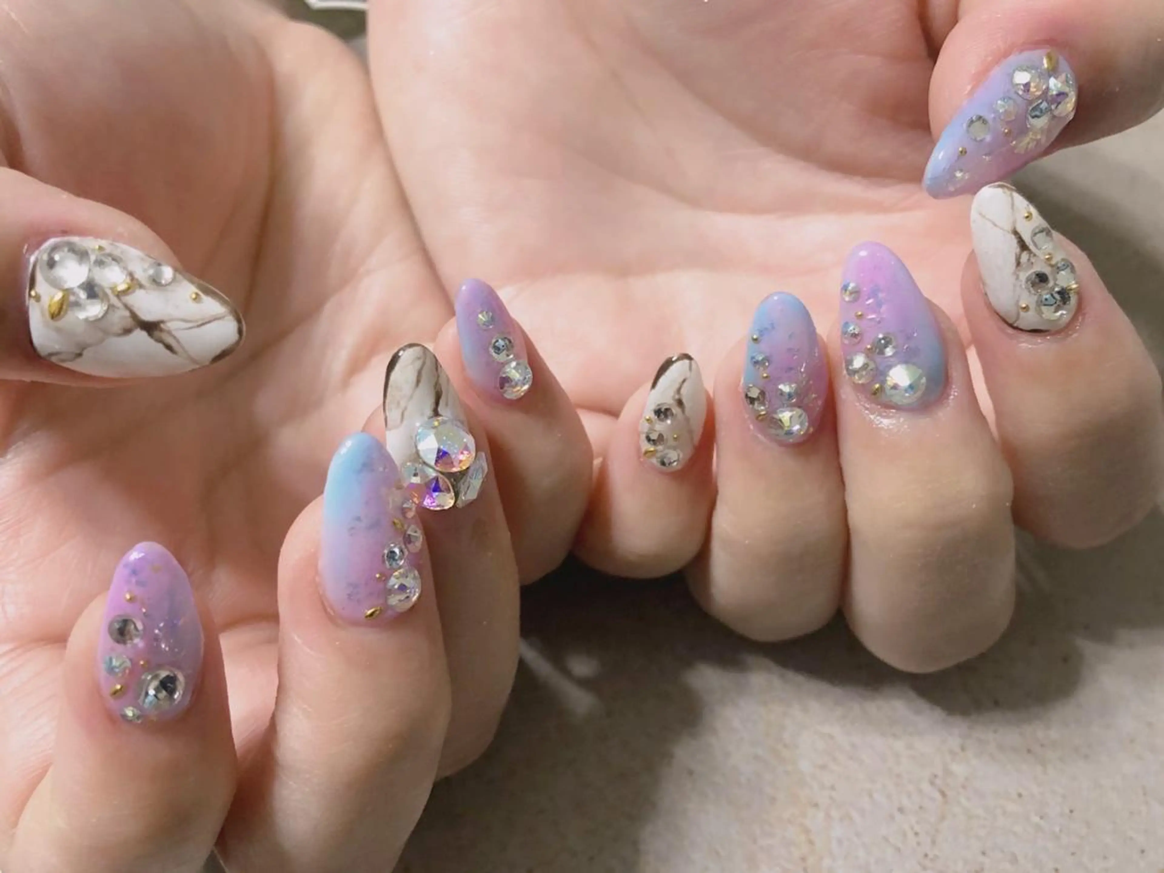 ネイル ハンドネイル フットネイル salon miii Kanekoのネイルデザイン