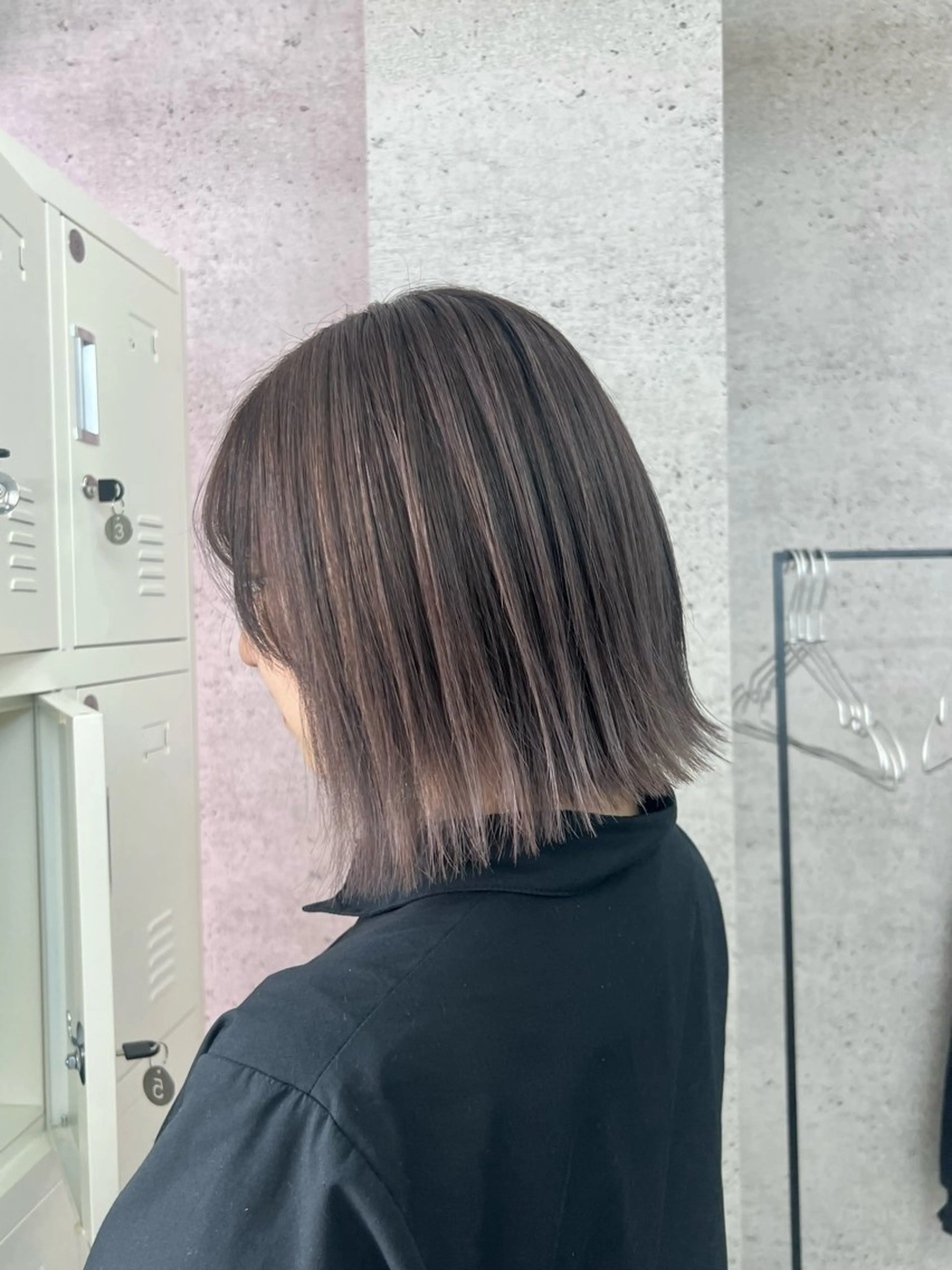 ショート アンナ🦋海外ヘア バレイヤージュのヘアスタイル