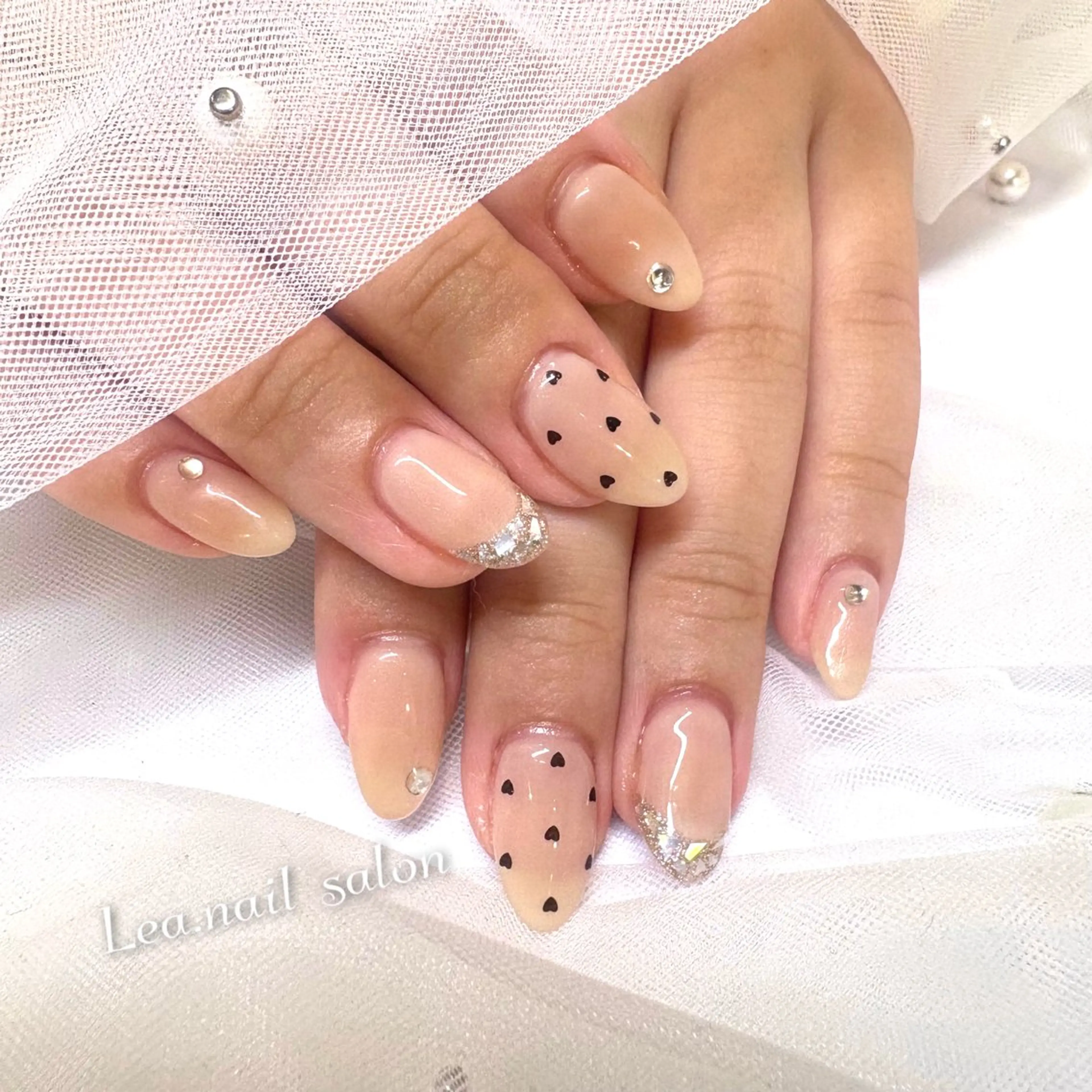 ネイル ハンドネイル Lea.nail salon所属・大波 万桜のネイルデザイン