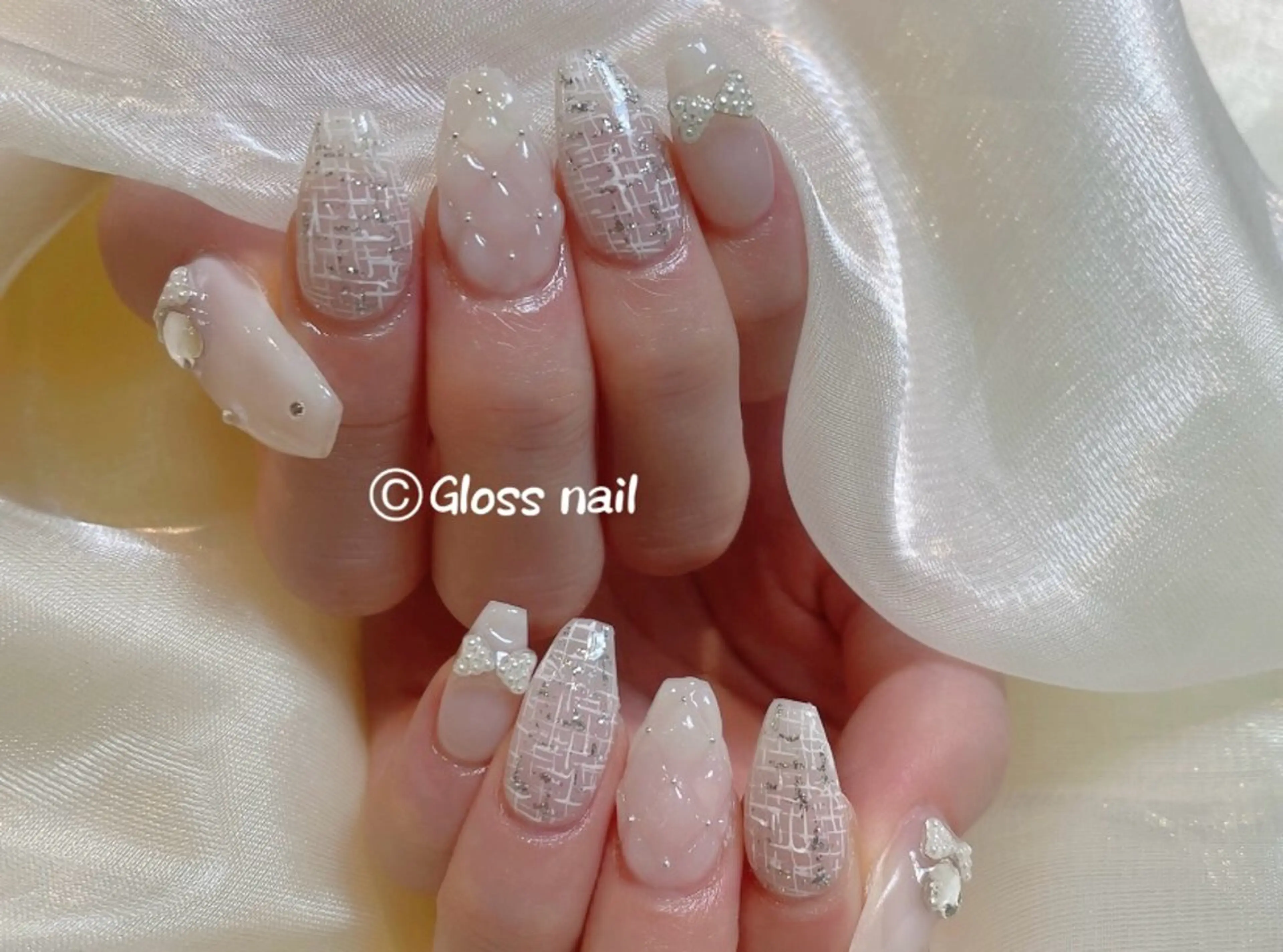 ネイル ハンドネイル Gloss nail 💅yuna✨のネイルデザイン