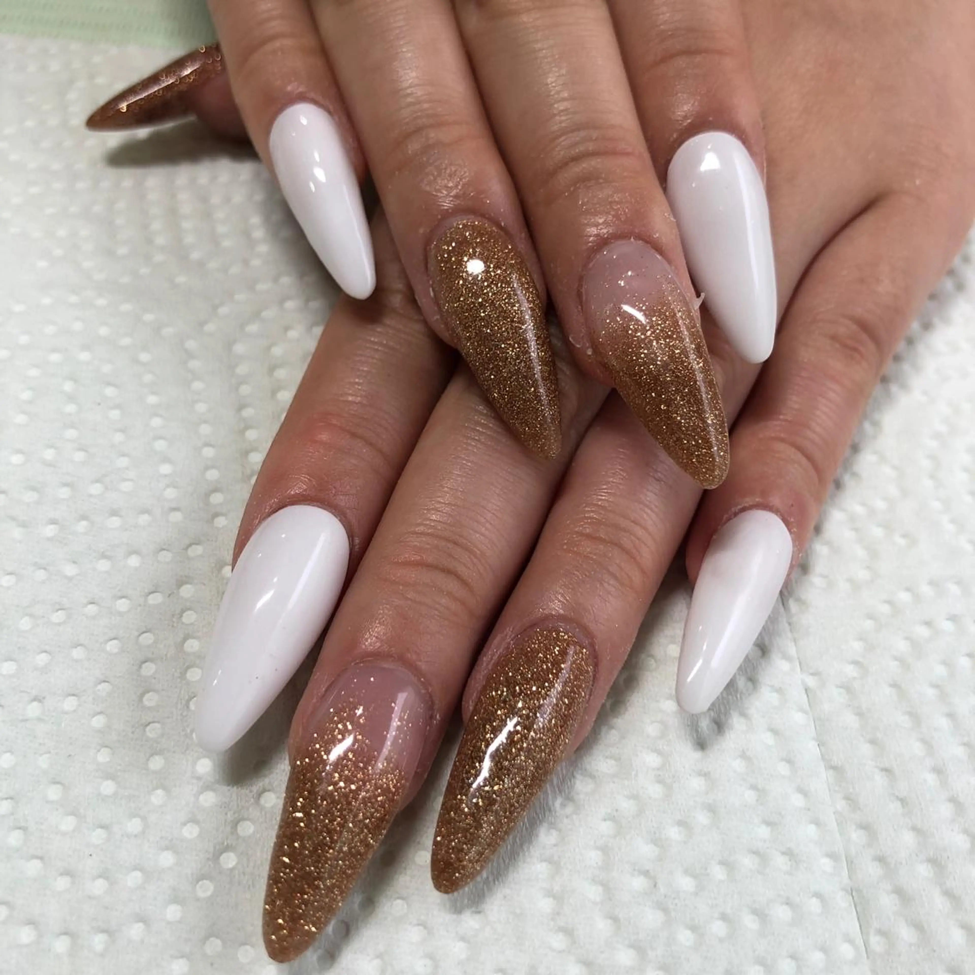ロング ネイル ハンドネイル 《LB》ラブリエ Nail&eyeのマツエク・マツパデザイン