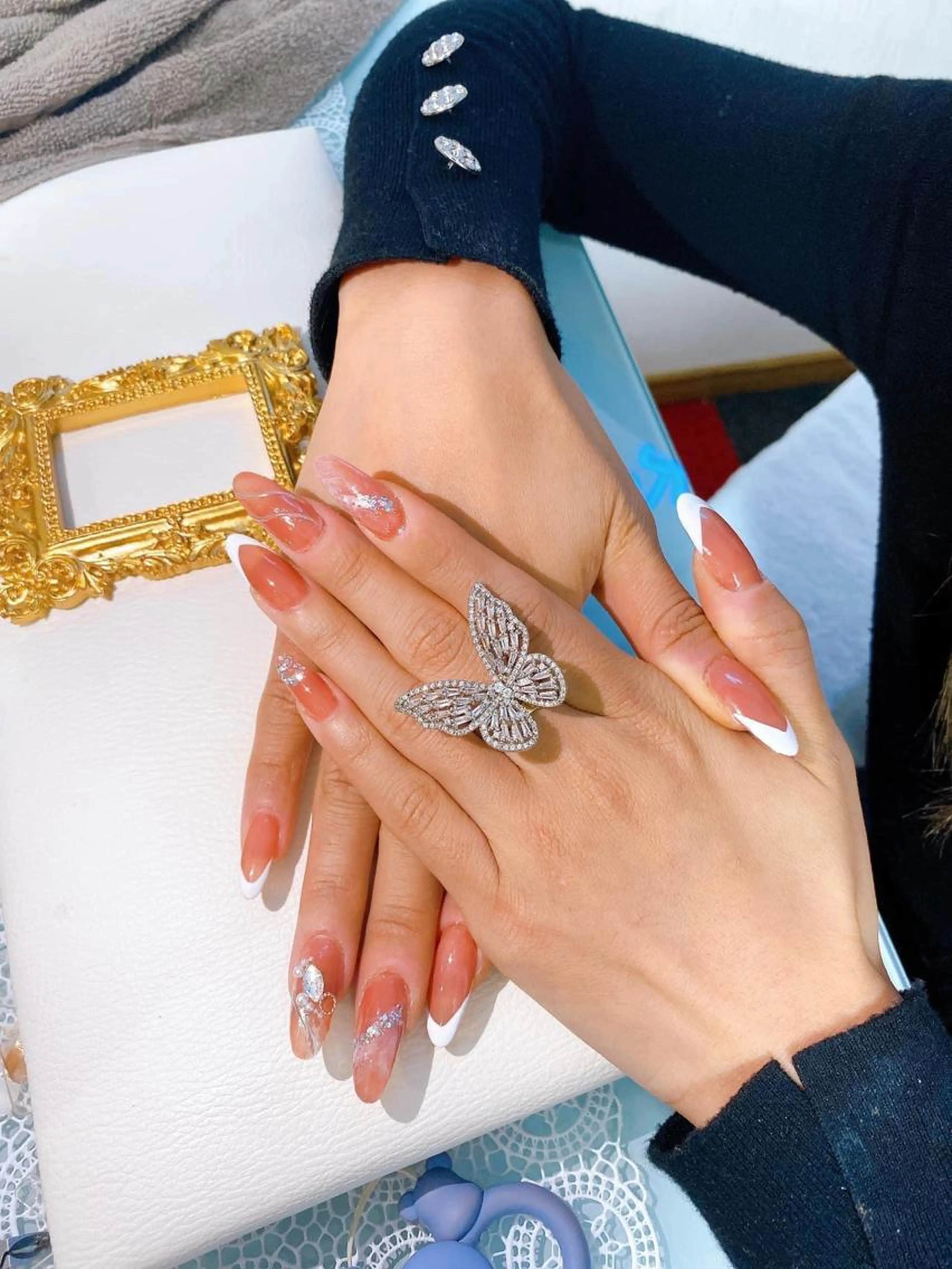 💥💥[学生限定] ネイルチップ10本長出　 ジェルオフ無料　パーツつけ放題　持ち込みデザインok丁寧な甘皮ケア付きの写真