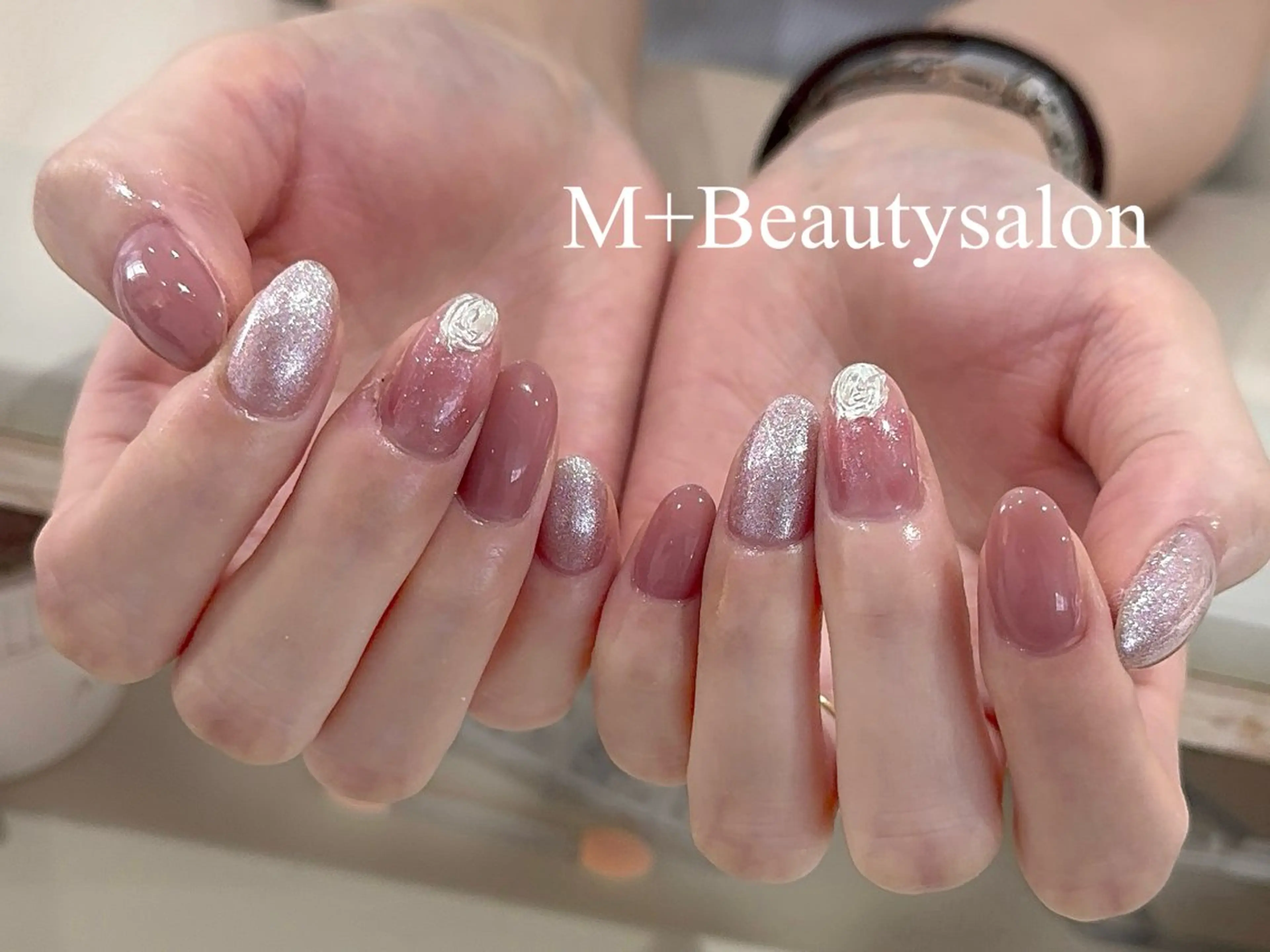 ネイル ハンドネイル M+  Beauty Salonのネイルデザイン
