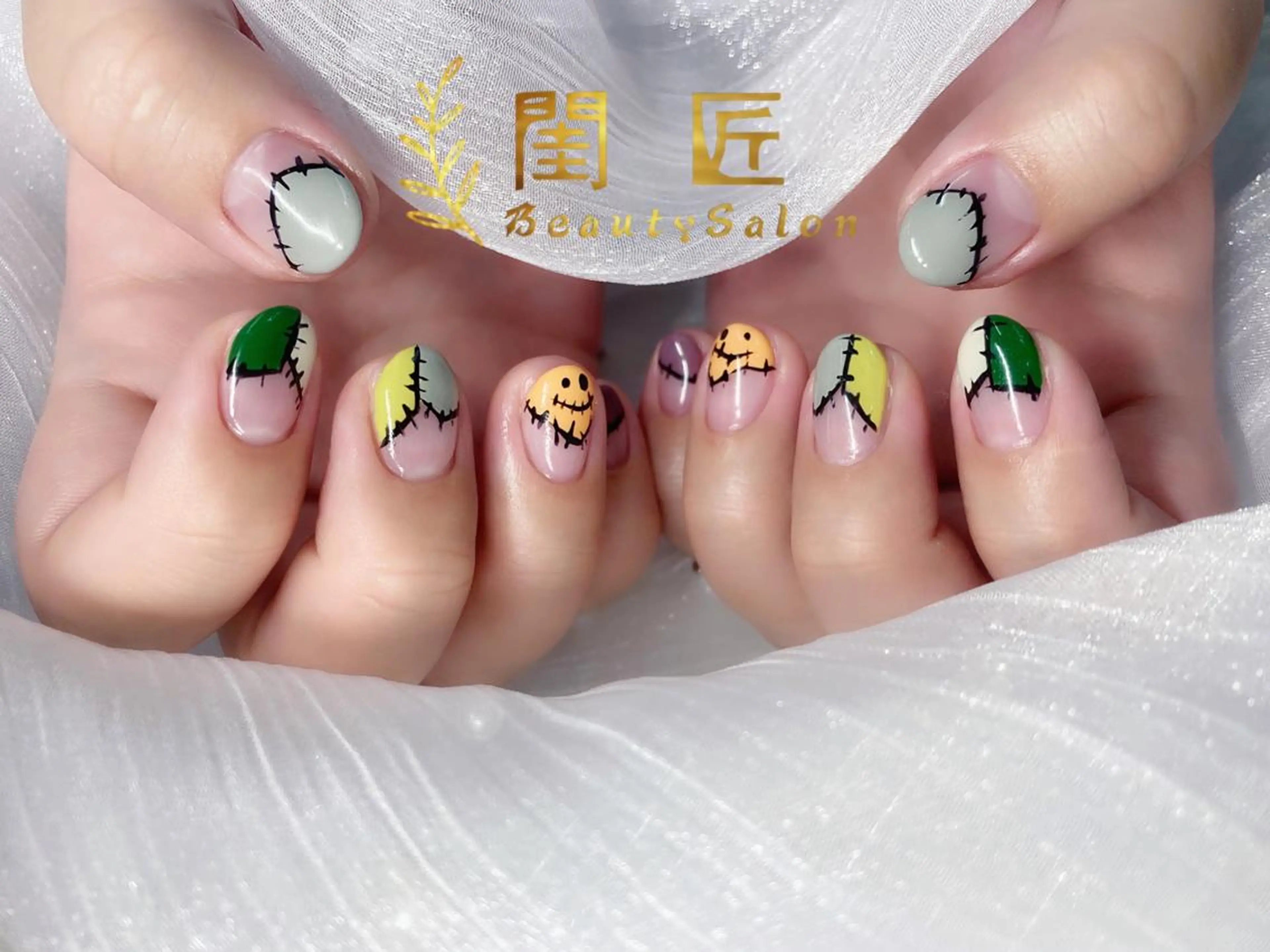 ネイル ハロウィン 持ち込み シンプルネイル 閨匠 上野店のネイルデザイン