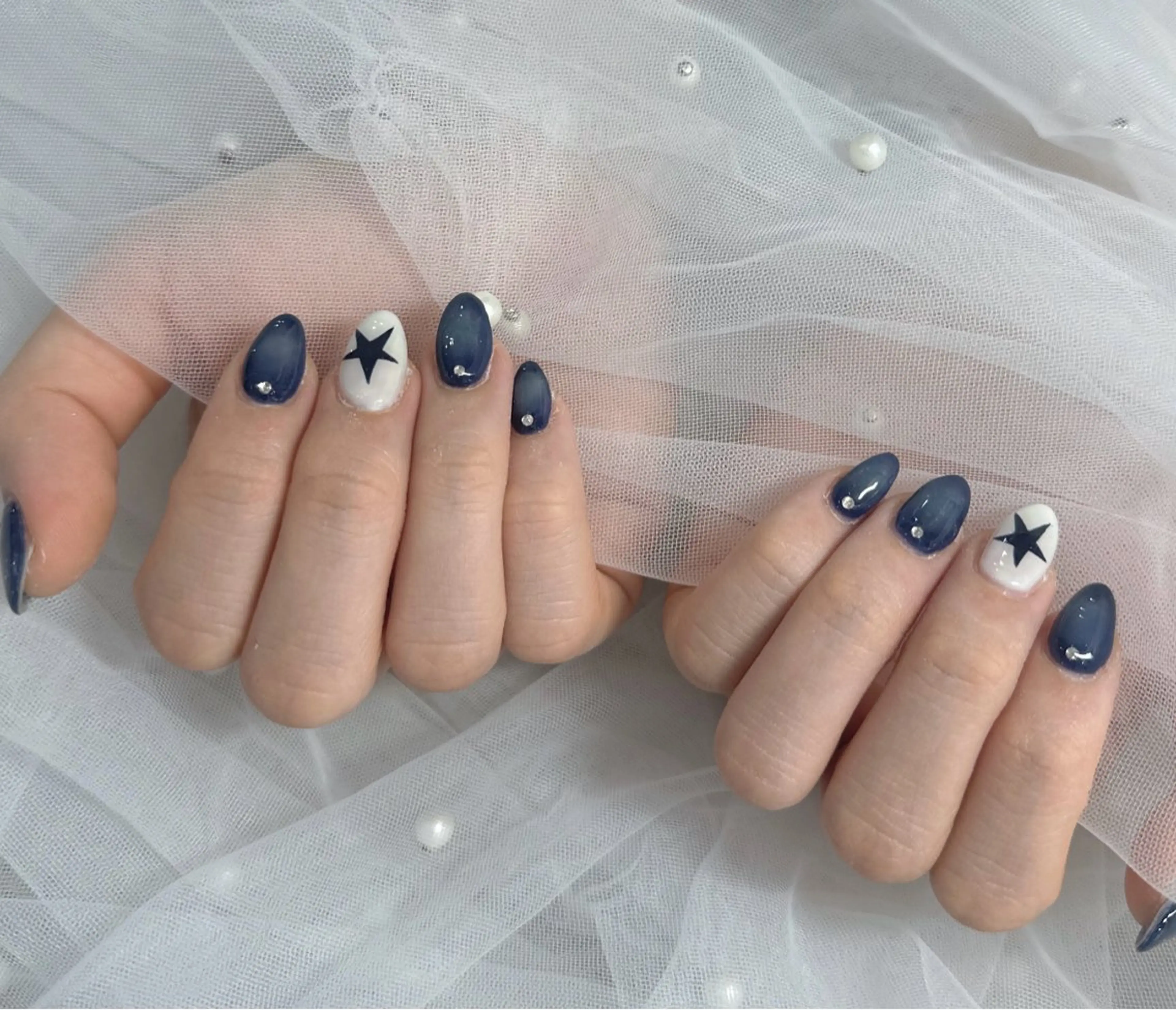 ネイル ハンドネイル LAVISH nanamiのネイルデザイン