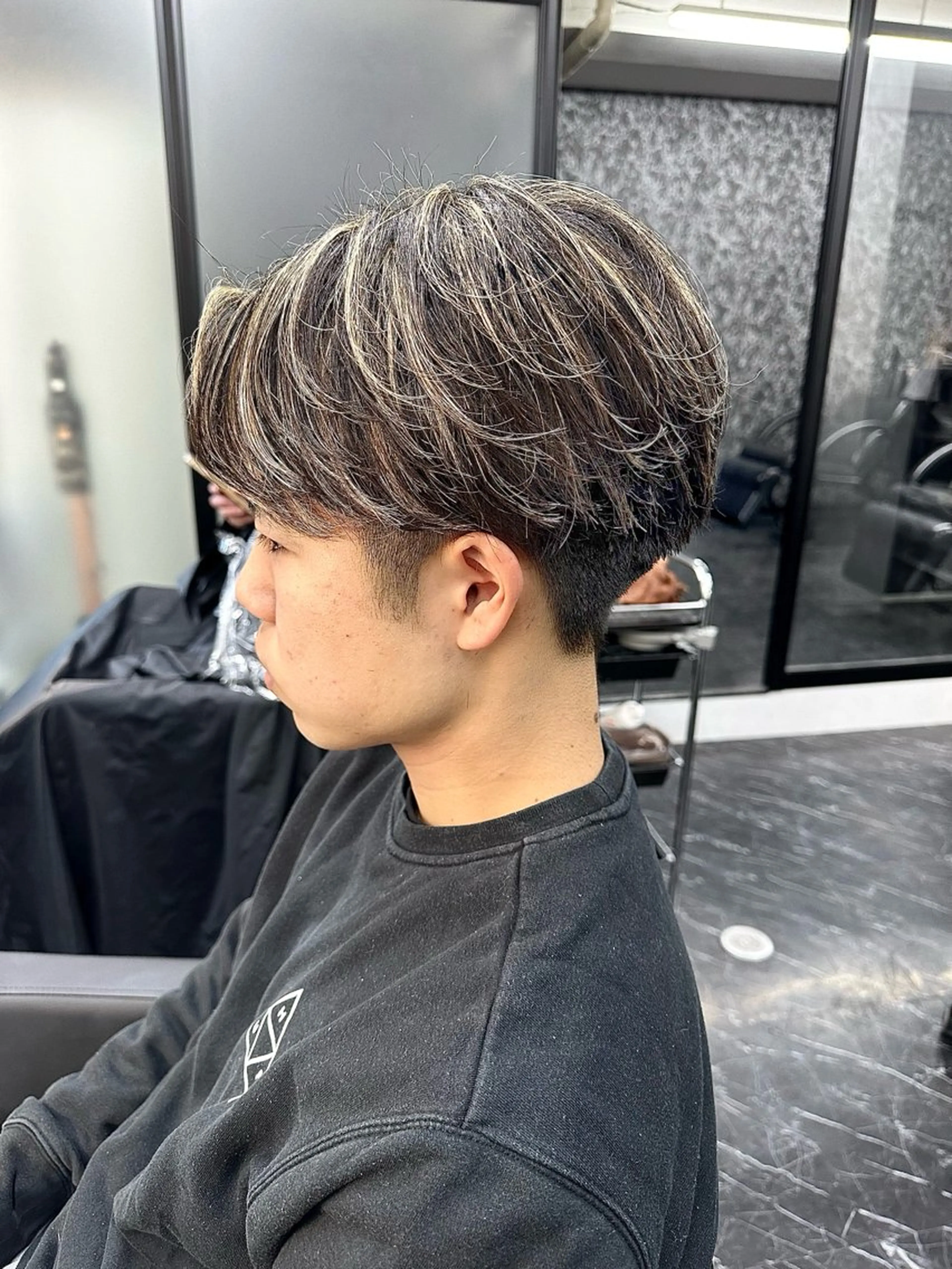 【ノーセットでもきまる☆】 カット+ハイライトカラー (メッシュカラー)の写真