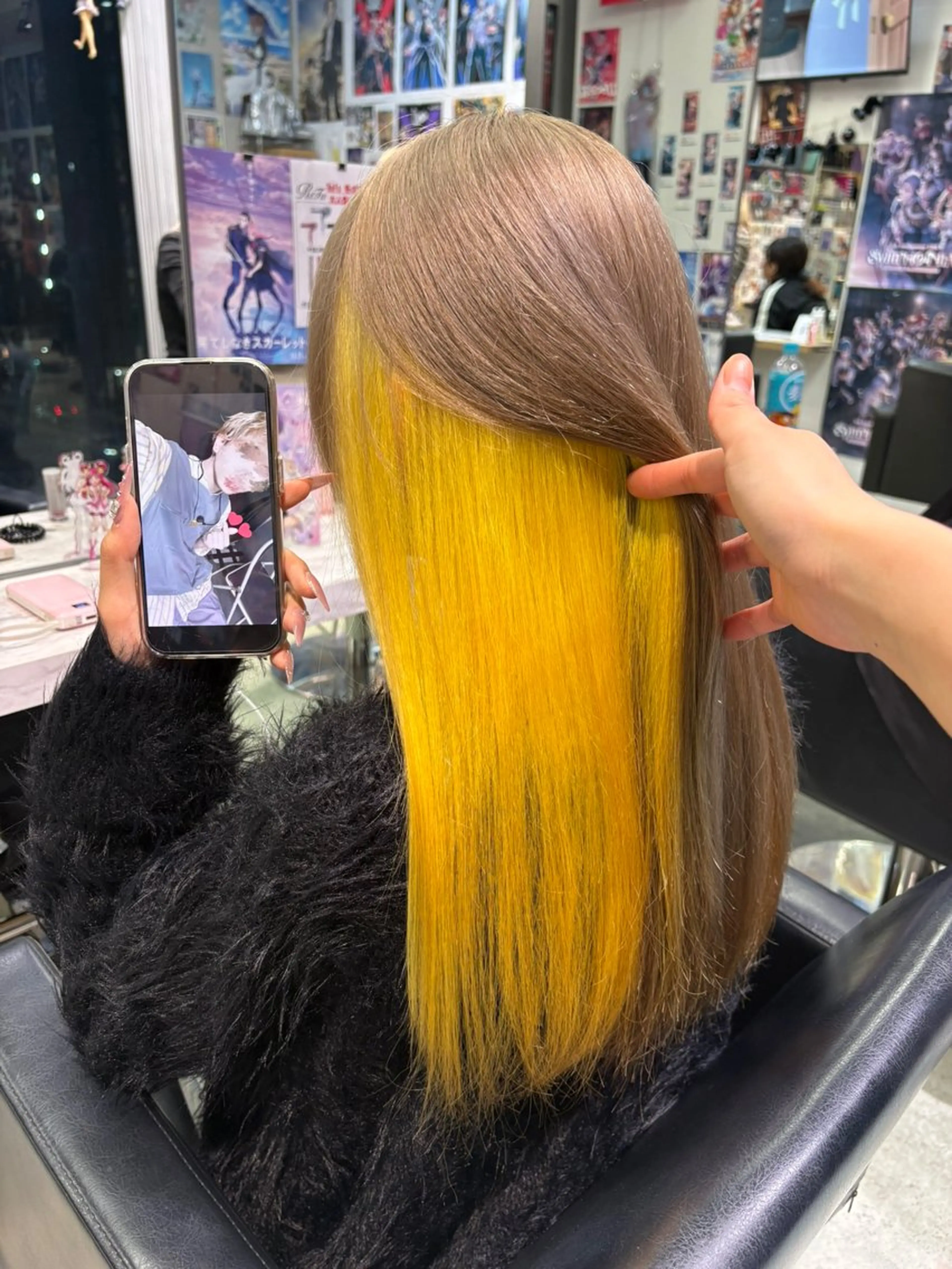 ロング カラー ヘアカラー 推しカラー/ ミクのヘアスタイル