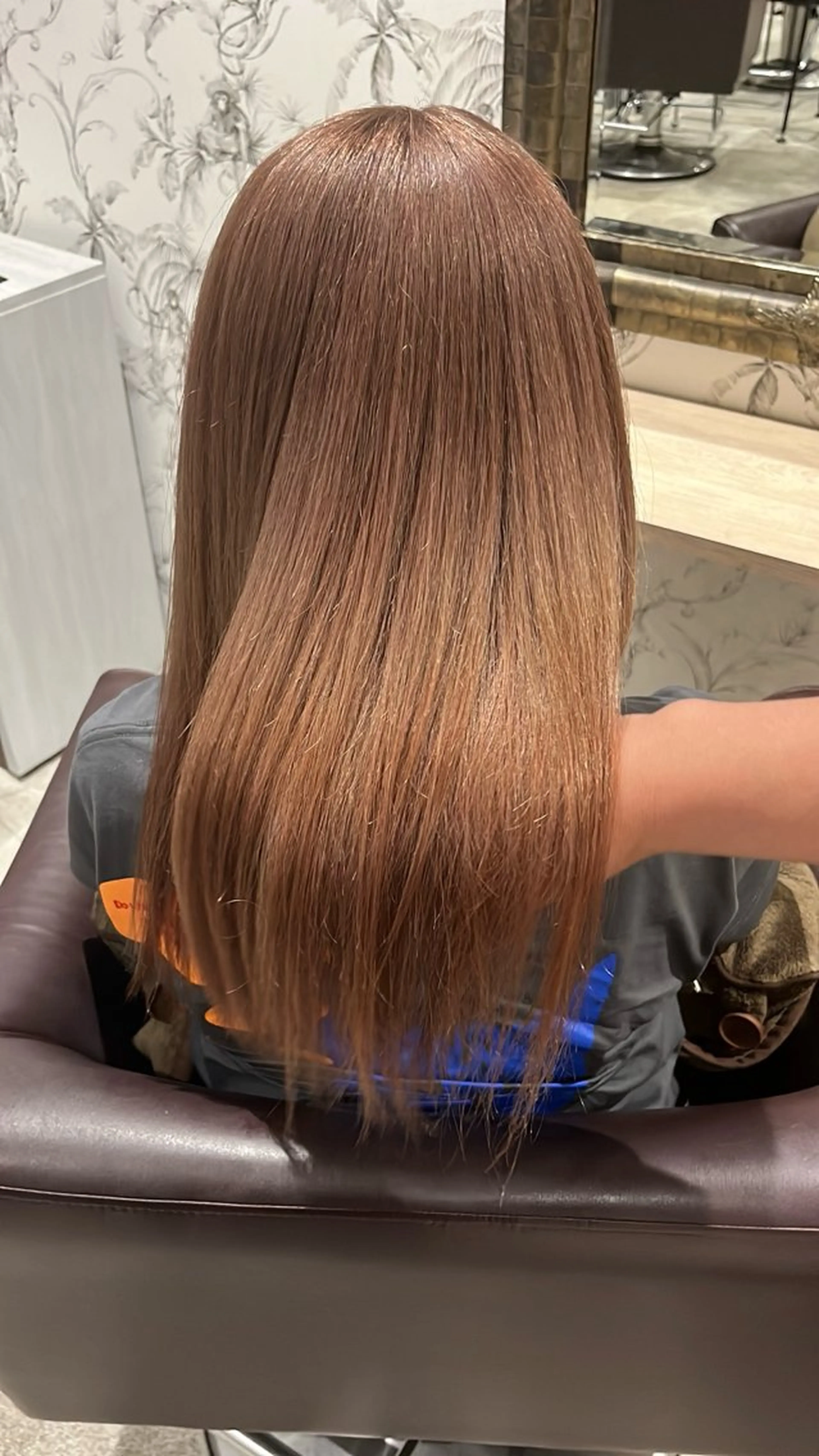 ロング カラー ブリーチ ブラウンカラー ヘアカラー りんと/天神/カット モデル募集/艶カラーのヘアスタイル