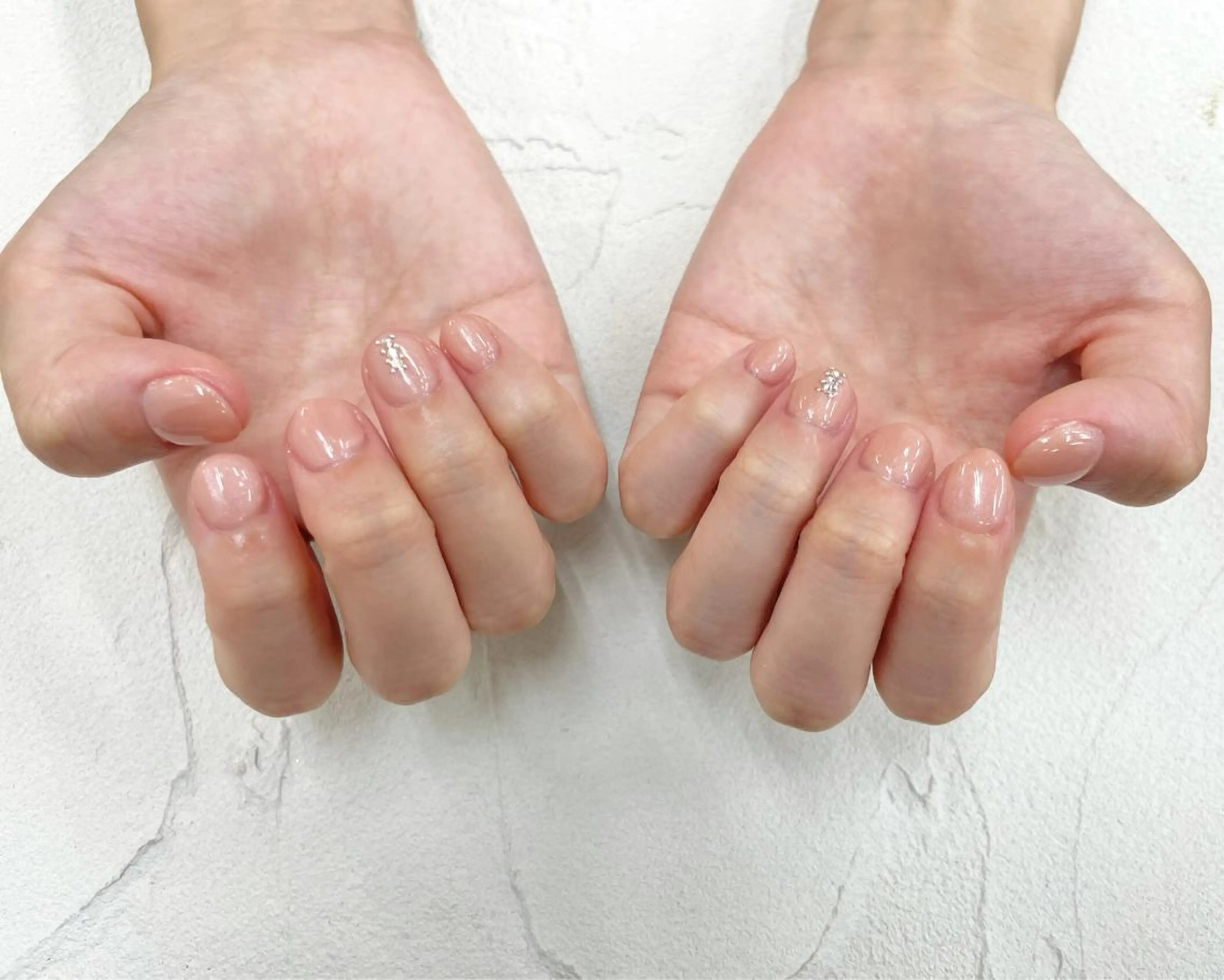 ネイル ハンドネイル 岩松 沙耶のネイルデザイン