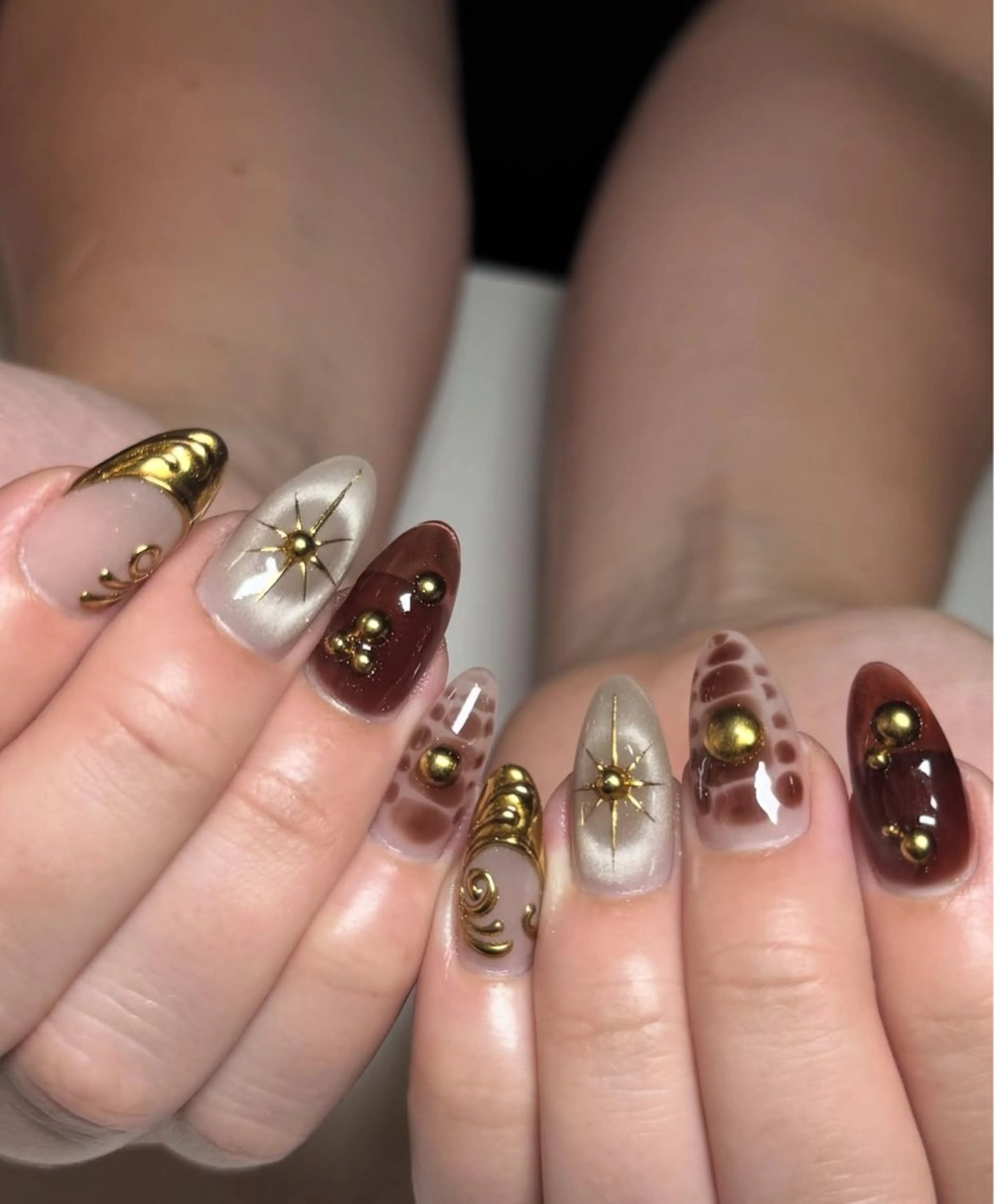 ネイル アートネイル フラワーネイル フレンチネイル ジェルネイル グラデーション ハンドネイル Ryunail所属・Ryu Nail NekoChanのネイルデザイン