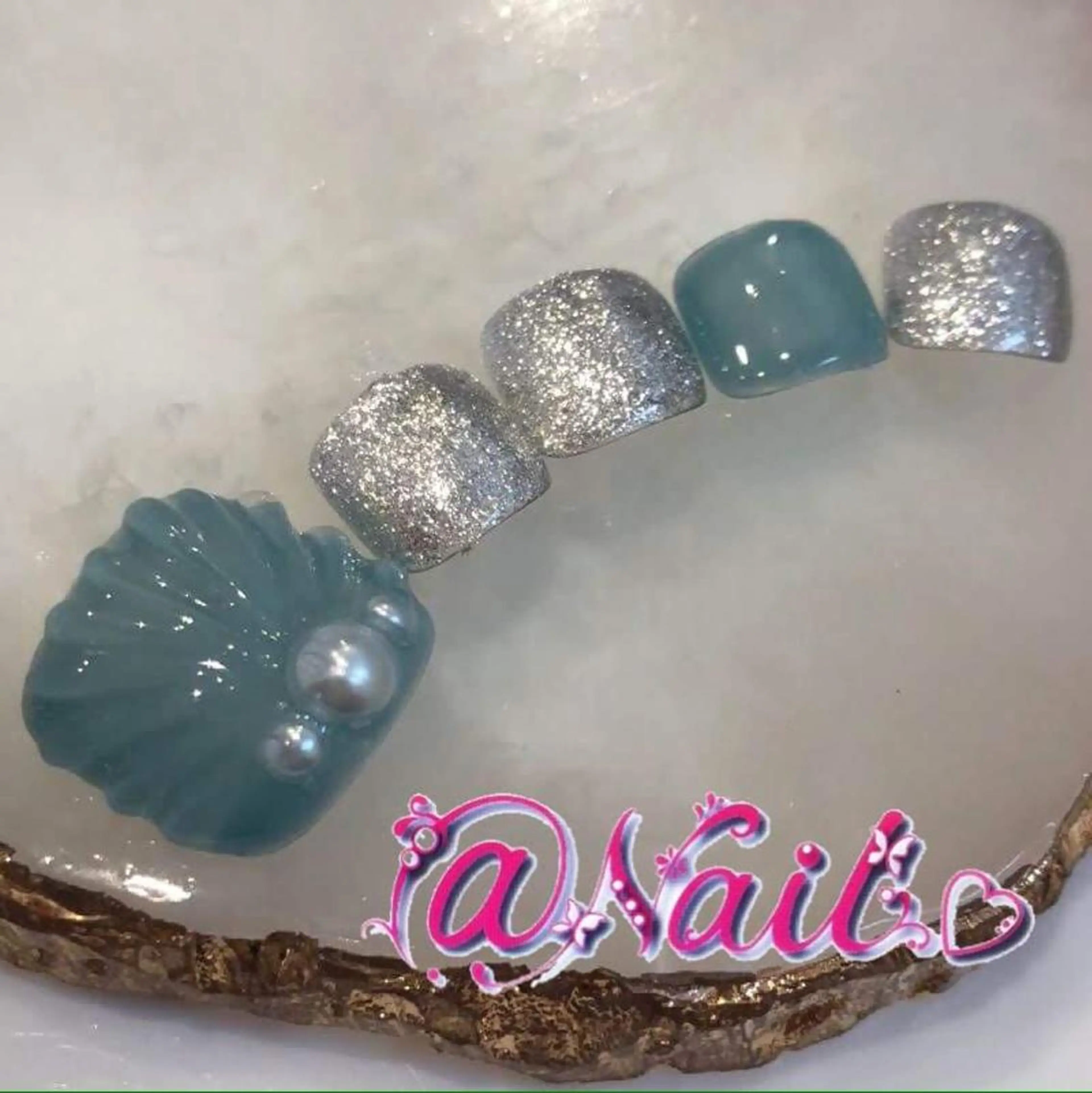 ネイル ネイルチップ 小尾 栞のネイルデザイン