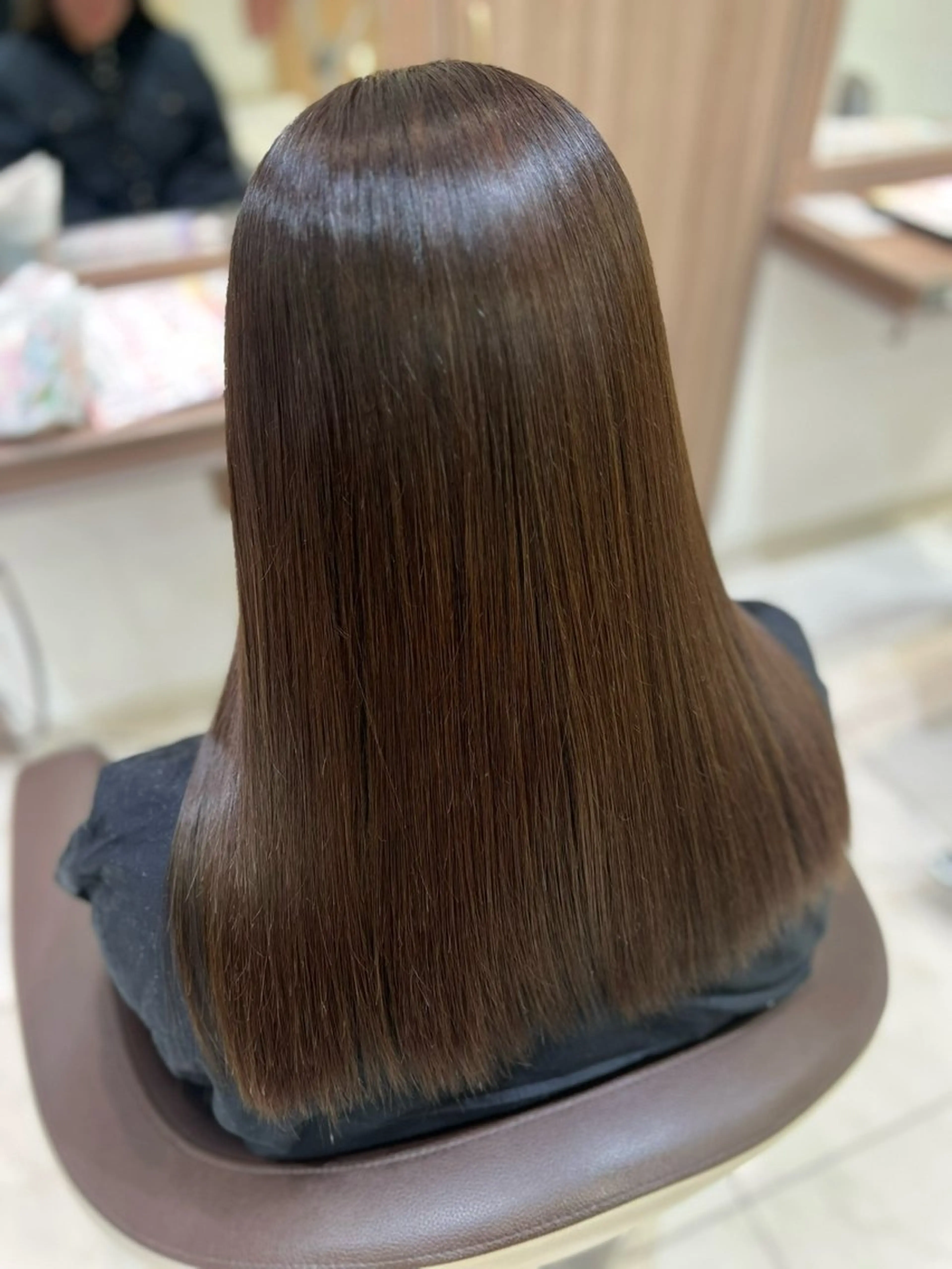 ❤️12月❤️お客様大感謝祭❤️リタッチ白髪染め➕ワントリートメント✨🥰(ロング料無料)の写真