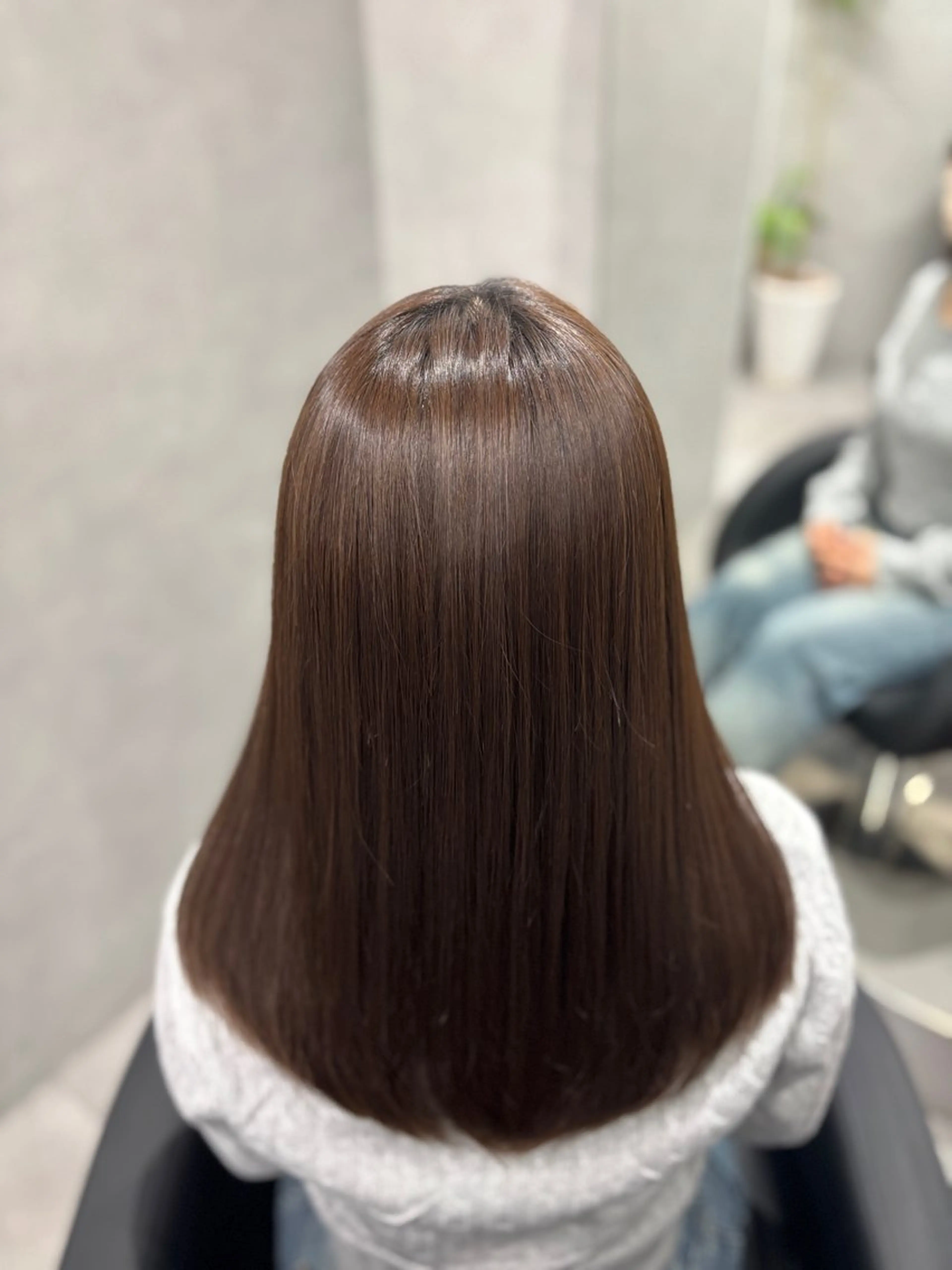 セミロング 縮毛矯正 冨江 弘貴のヘアスタイル