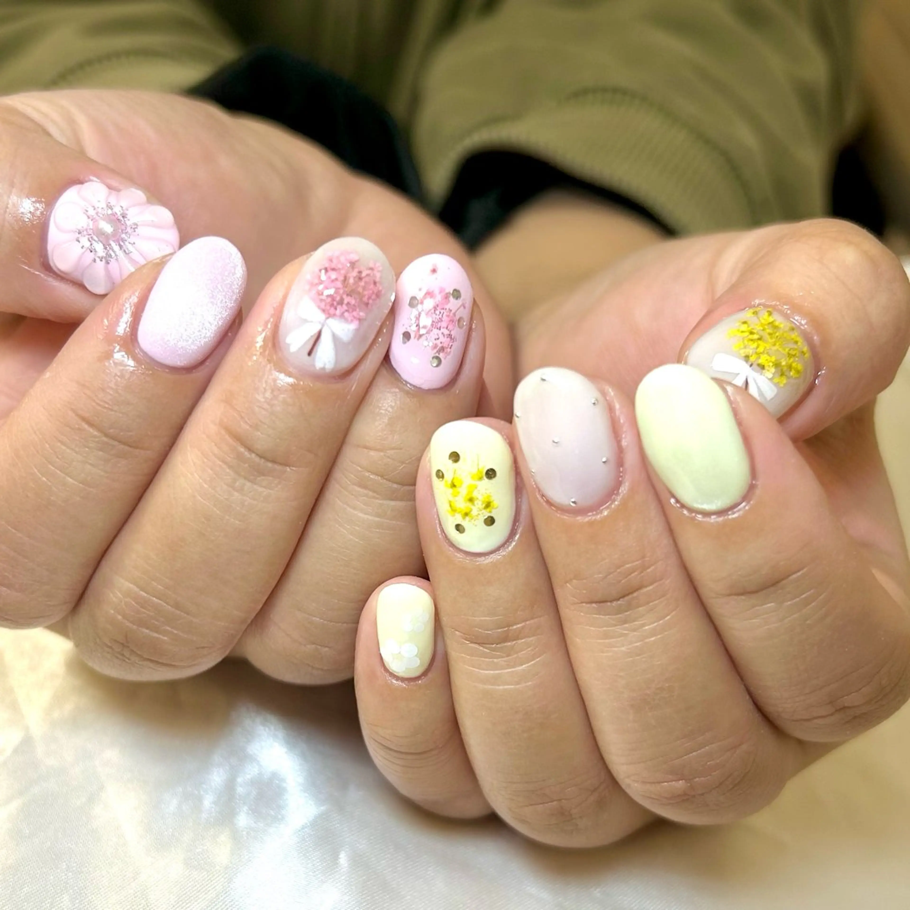 ネイル ハンドネイル yamane de  salonのネイルデザイン