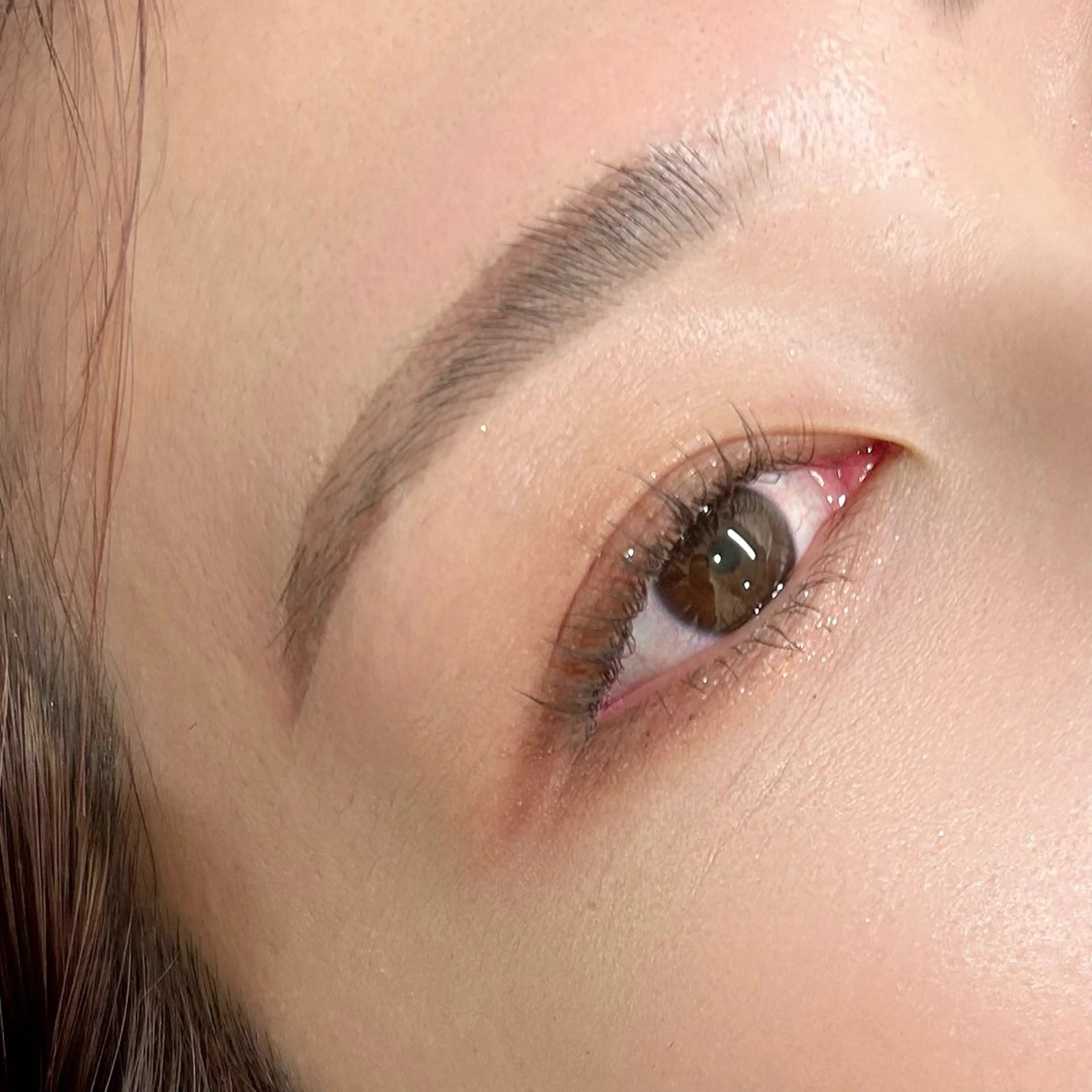 アイブロウ 眉毛ワックス脱毛 ciena / 奥村えなのマツエク・マツパデザイン