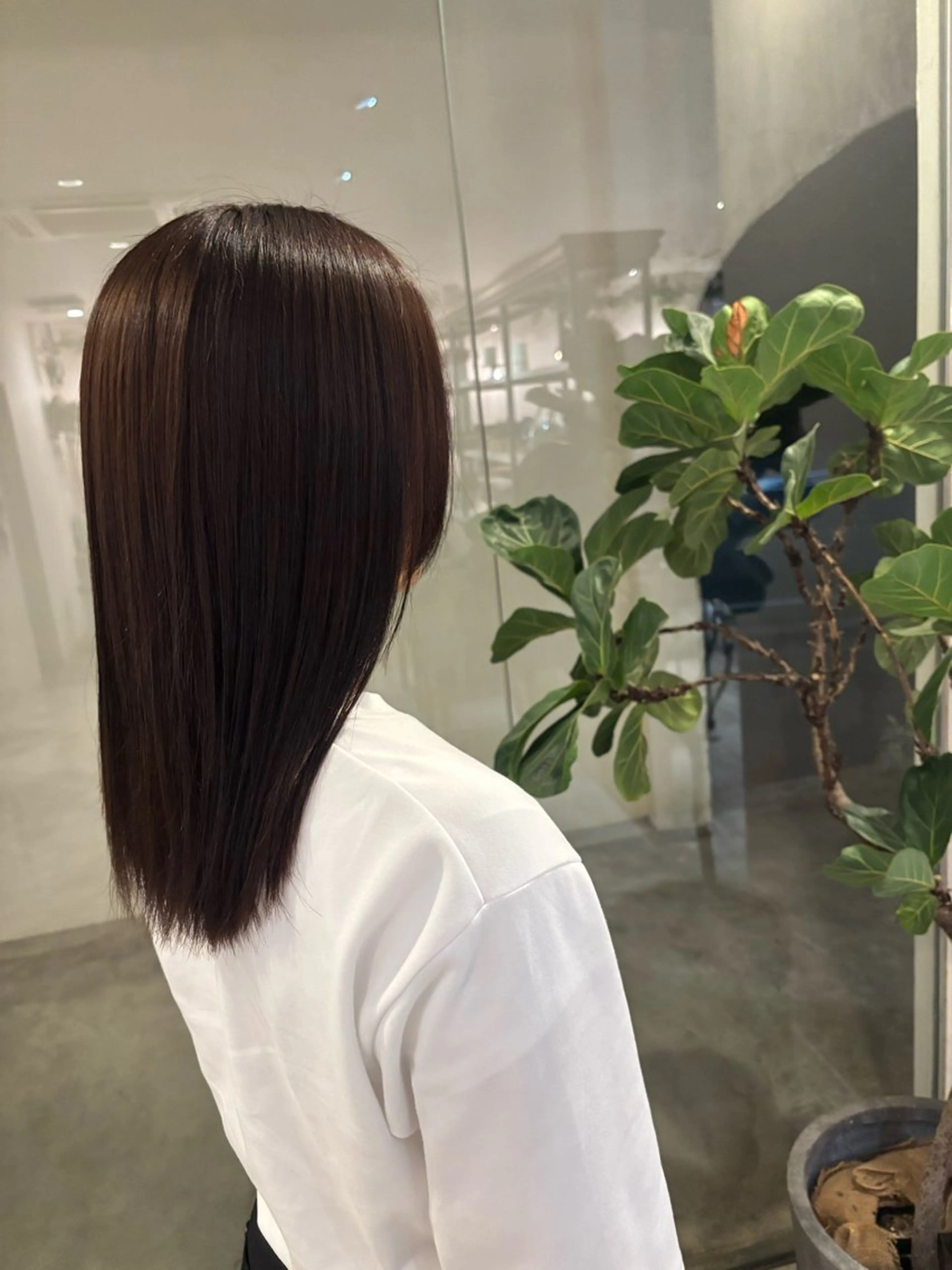 ミディアム 河田 綺香のヘアスタイル