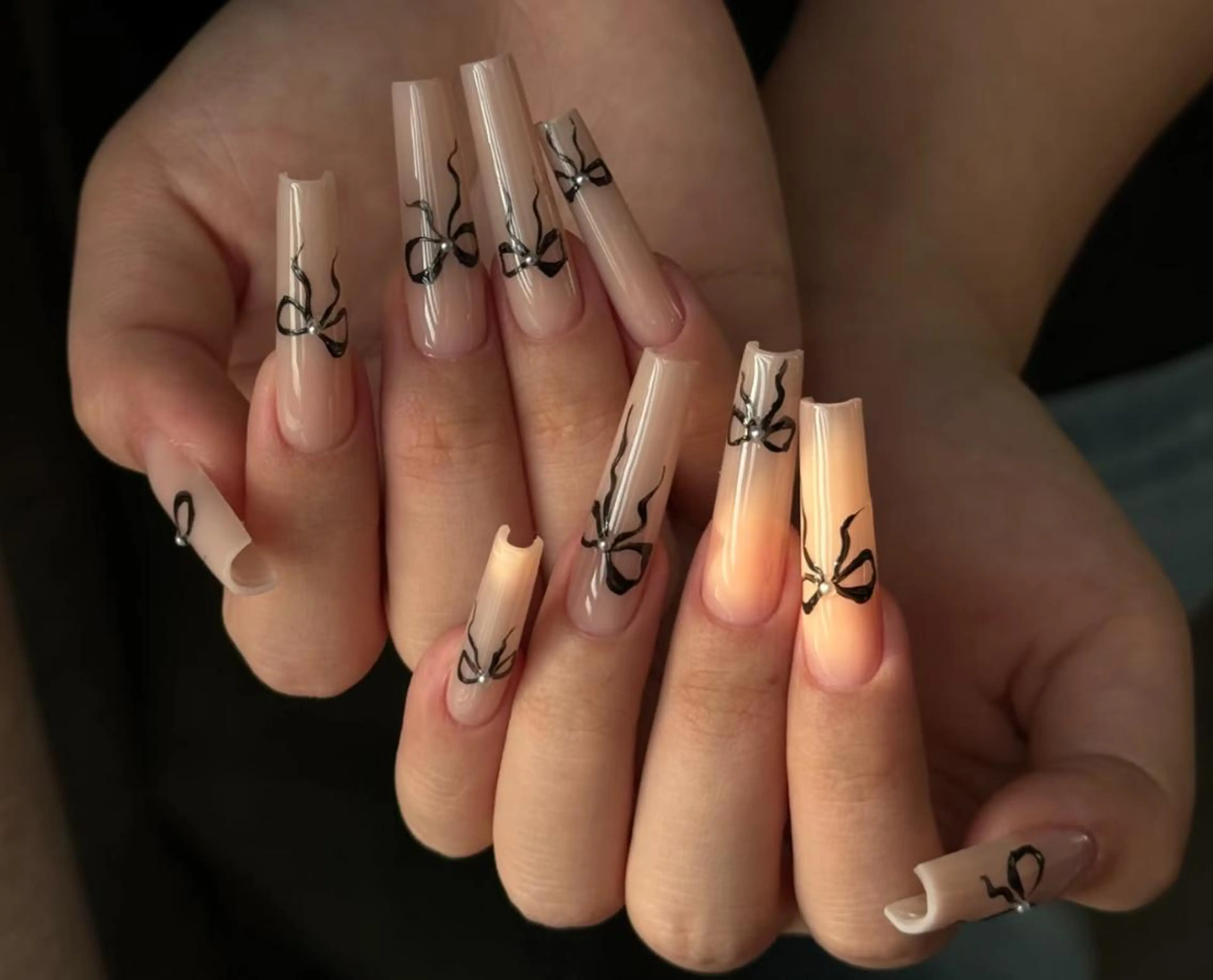 ネイル ハンドネイル 🎀 NaNa_nailのネイルデザイン