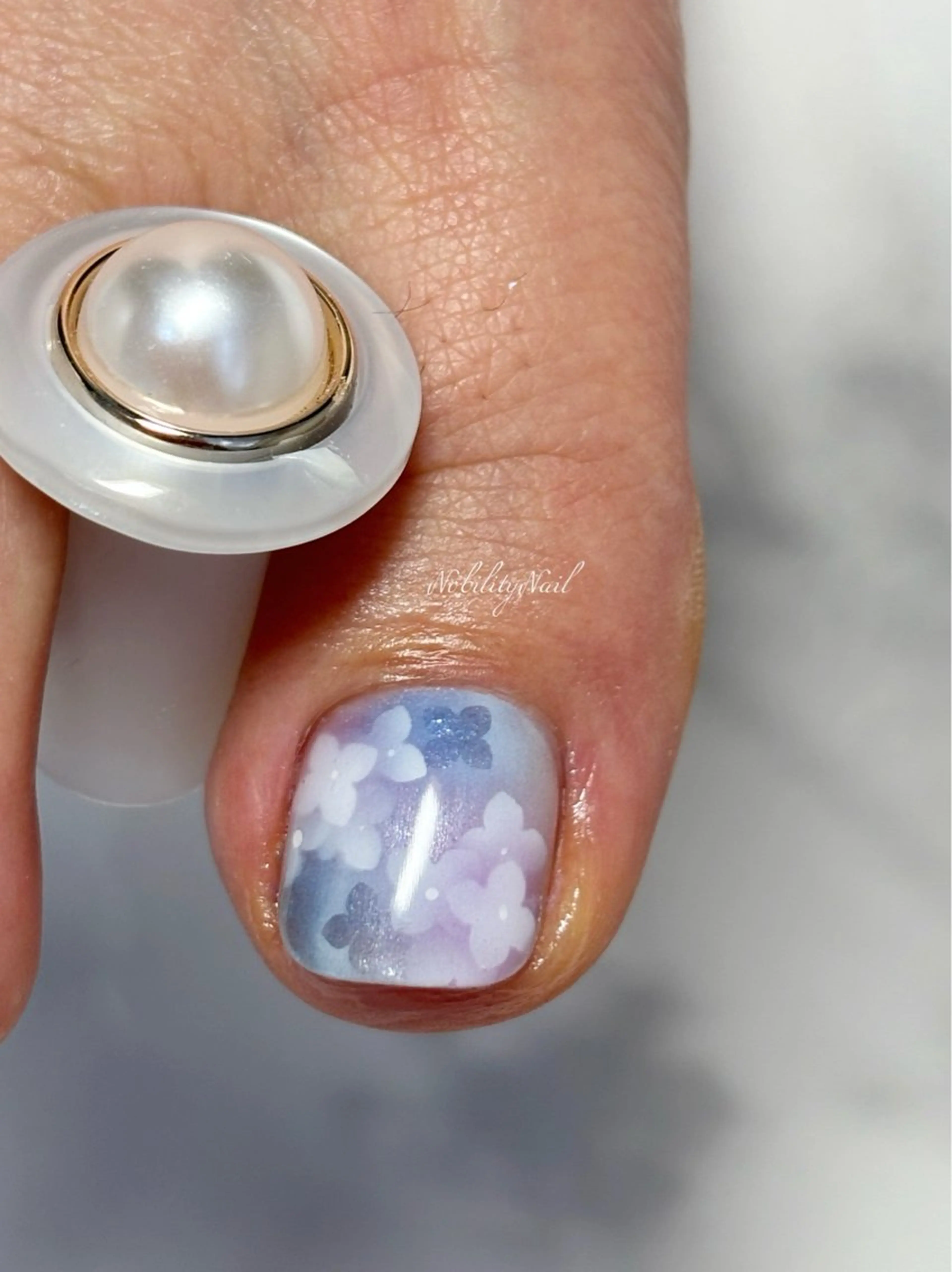 ネイル アートネイル ネイルサロンNobilityNail所属・風口 麻由子のネイルデザイン