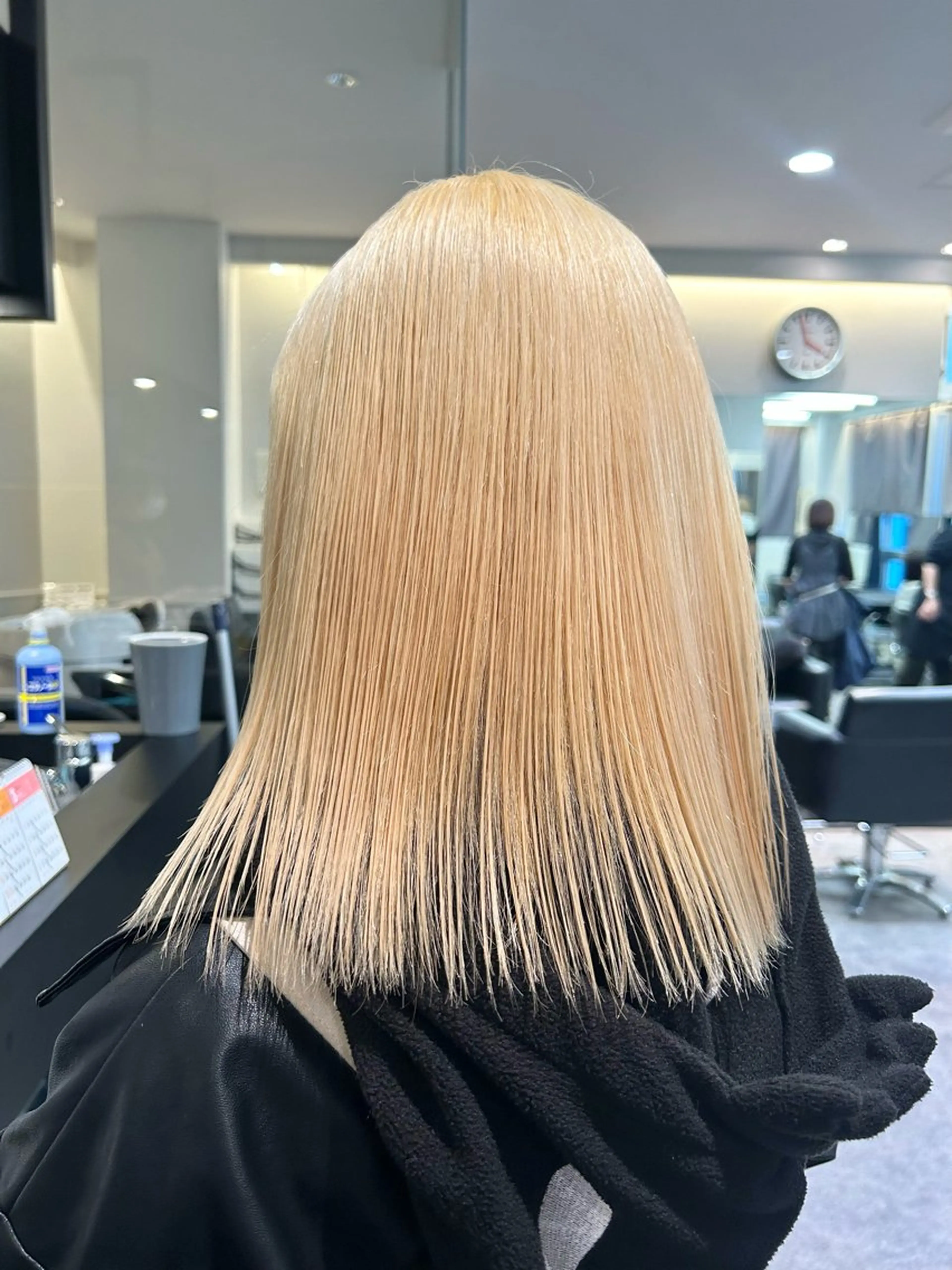 セミロング カラー ブリーチ 抜きっぱなしブロンド 🎀ヘアセット透明感 /REINA🎀のヘアスタイル