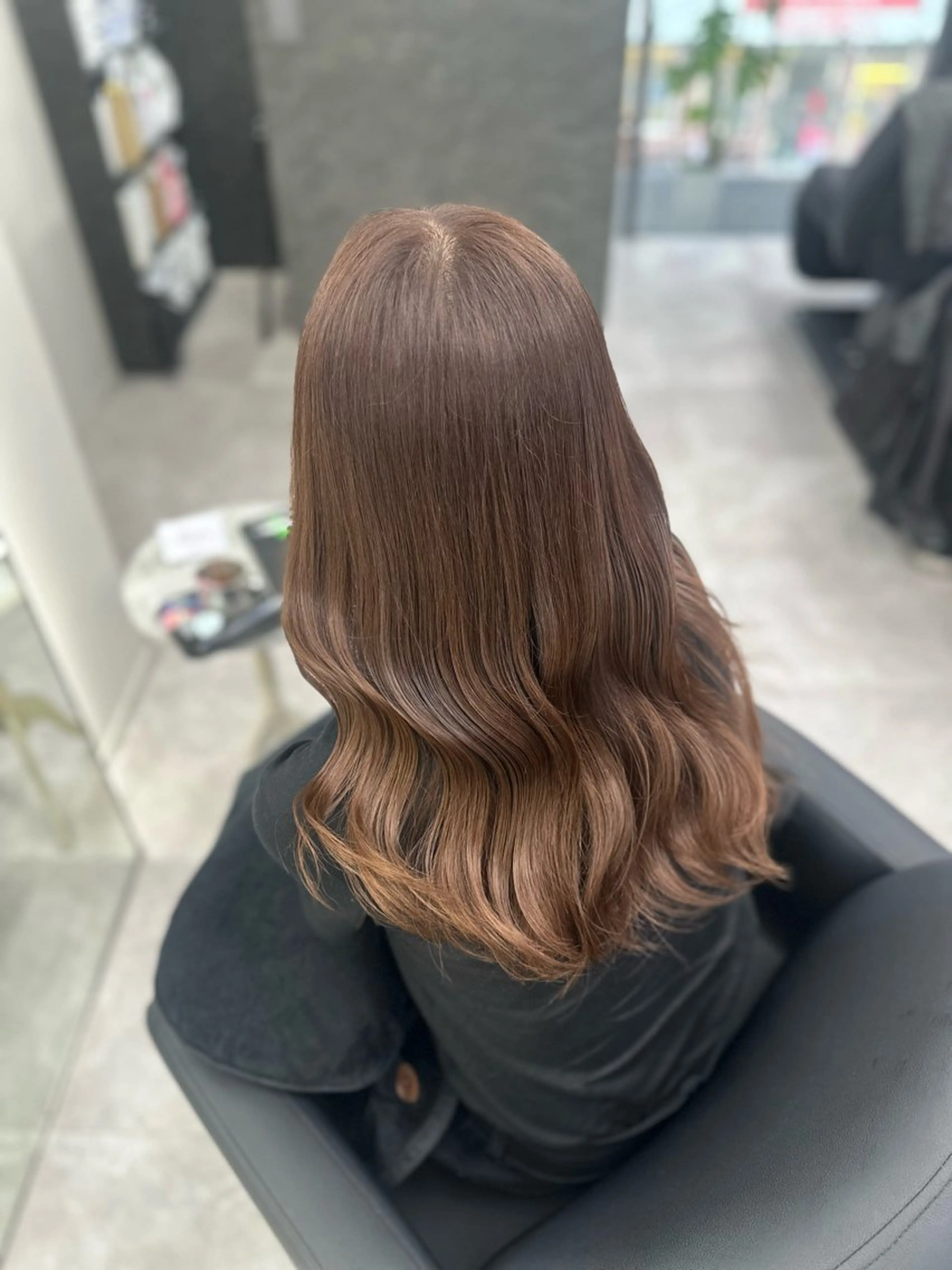 セミロング カラー ブラウンカラー ココアブラウン カット ヘアカラー 縮毛矯正/艶カラー /髪質改善/なんばのヘアスタイル