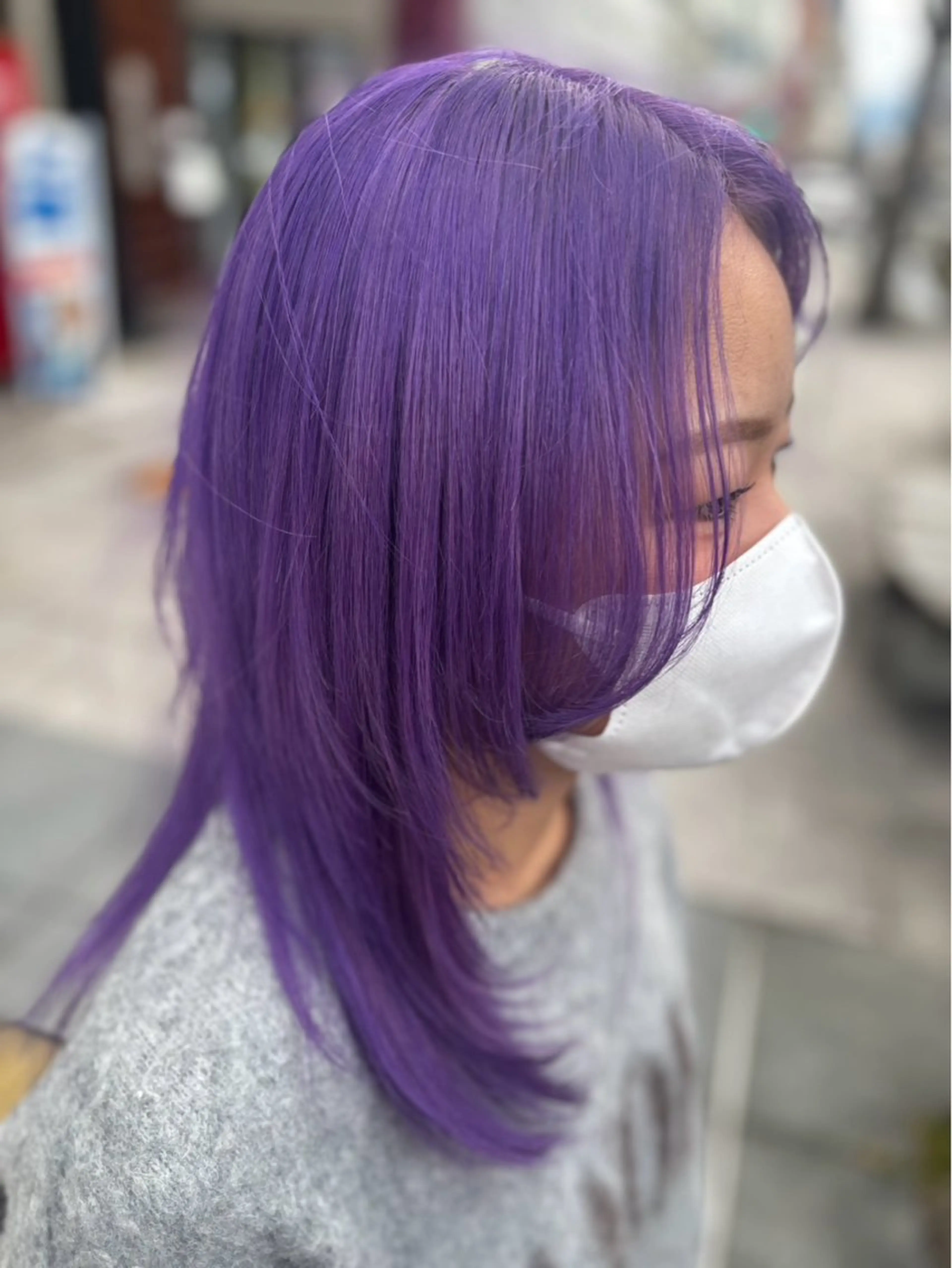 ミディアム カラー ブリーチ ハイトーンカラー ラベンダーカラー トリートメント ヘアカラー りゅうせい ／モデル募集中のヘアスタイル
