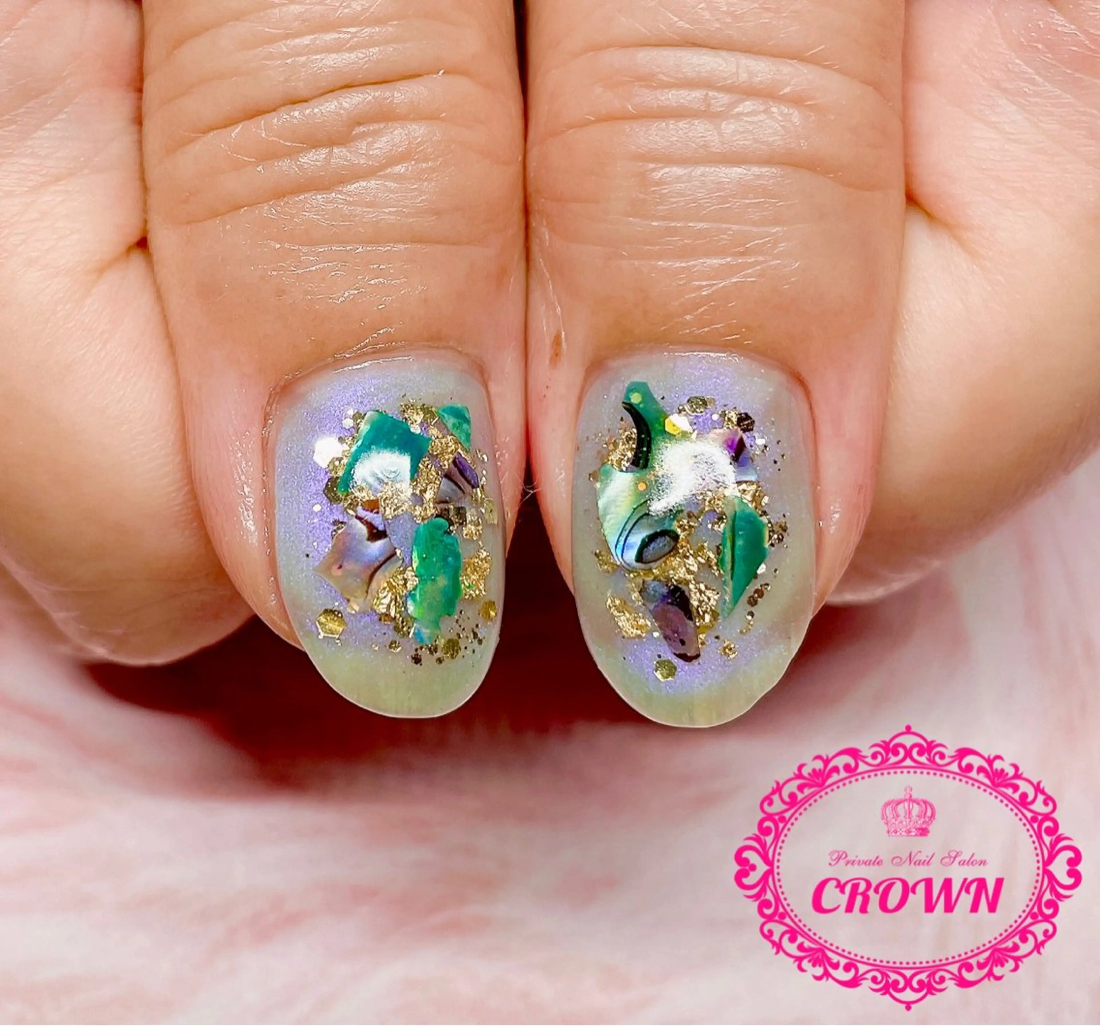 ネイル CROWN プライベートサロンのネイルデザイン