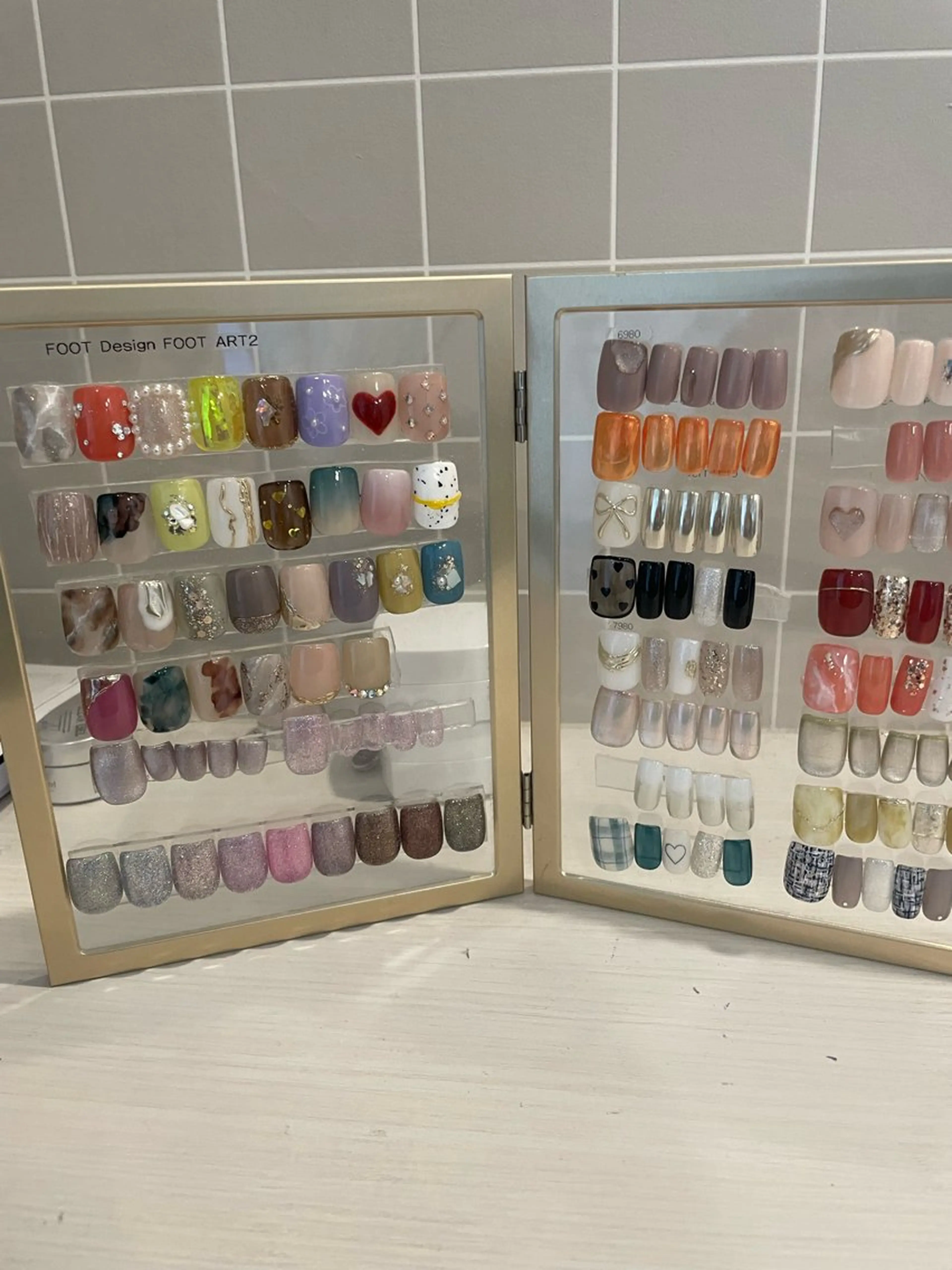 ネイル Lily Beauty天神西通り店所属・坂田 美生のネイルデザイン