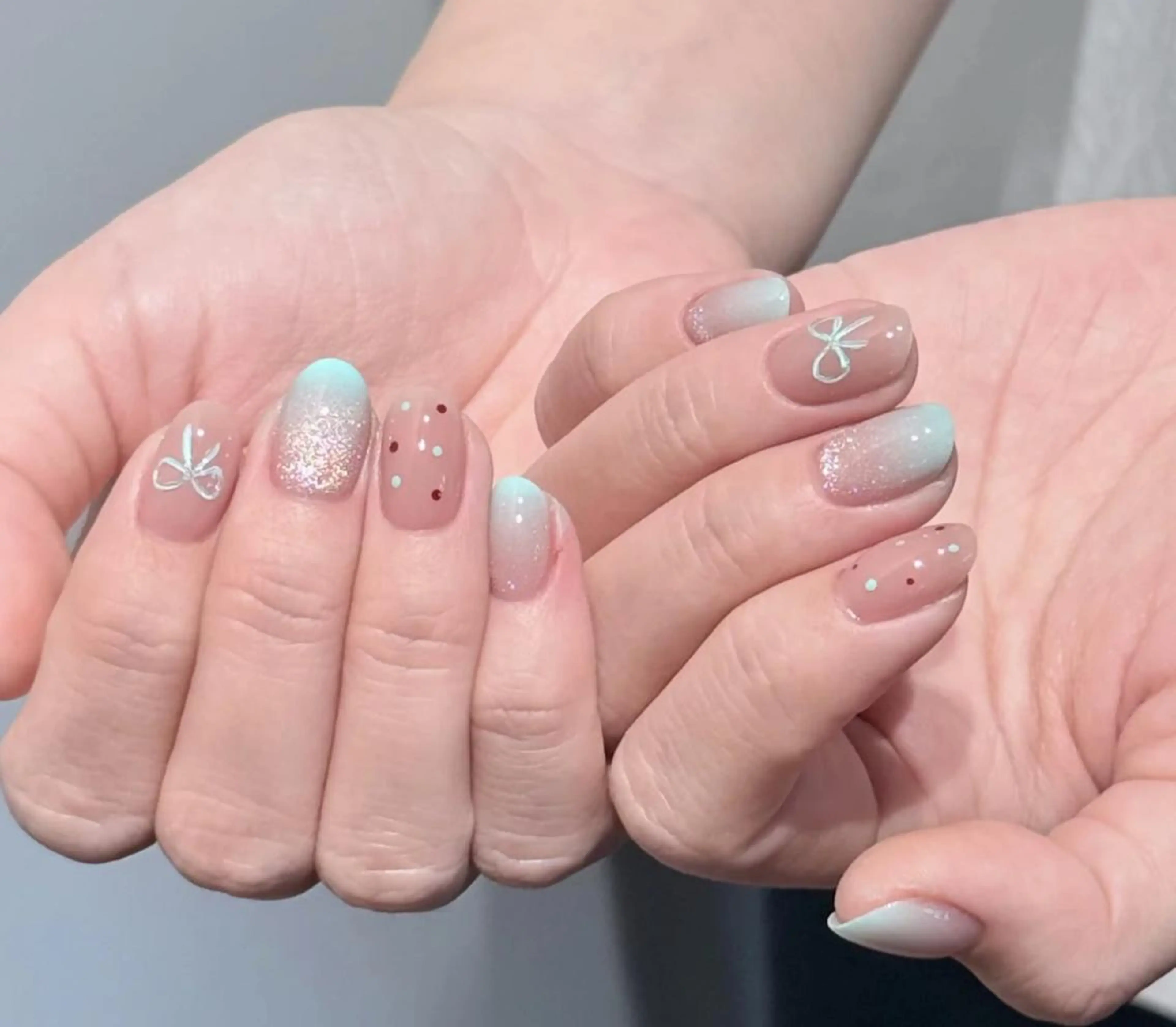 ネイル ハンドネイル エ リのネイルデザイン