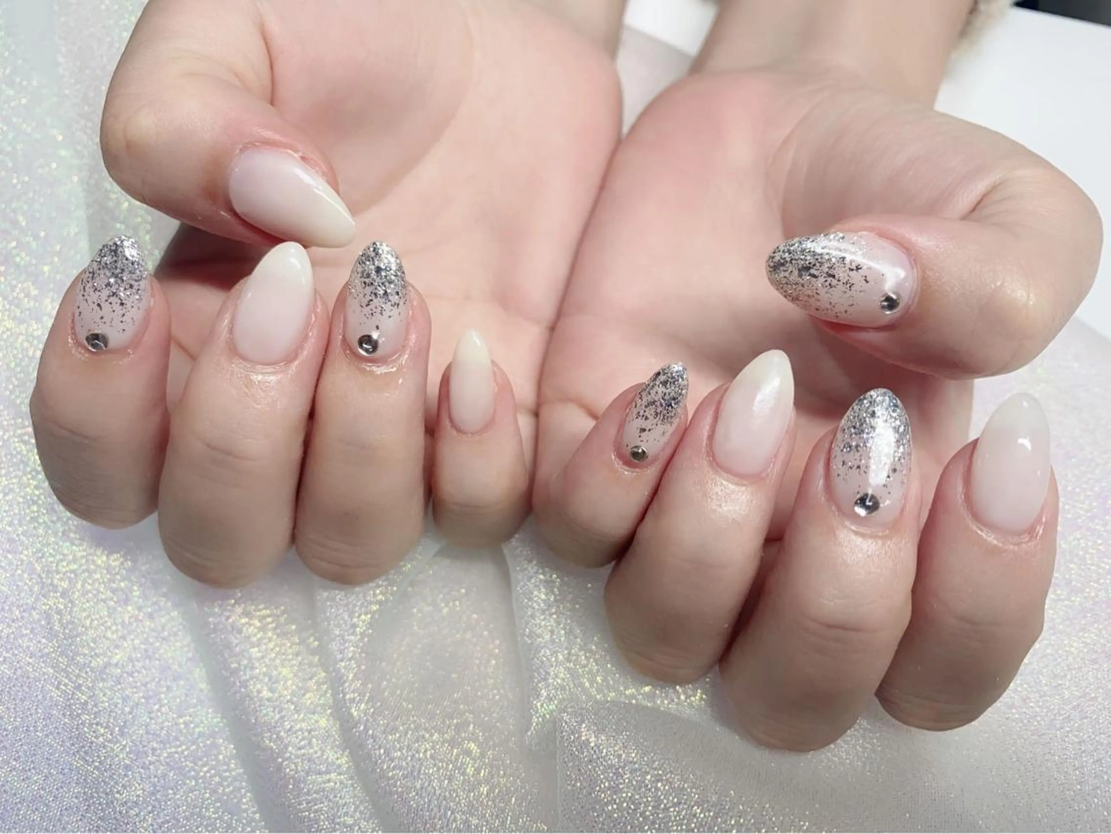 ミディアム ネイル 🎀CeCe nail🎀のネイルデザイン