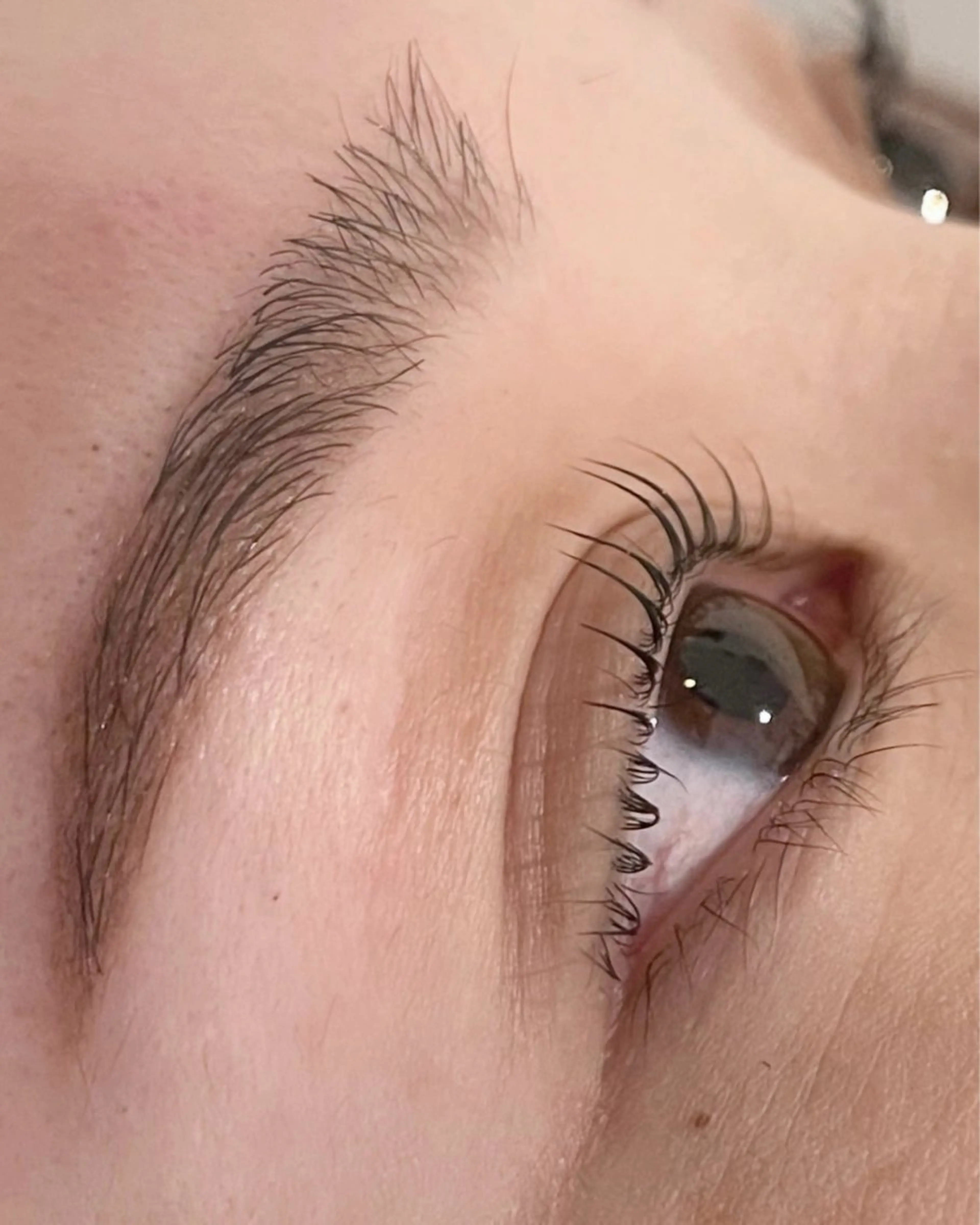 【大人気セットメニュー】パリジェンヌorデザインパーマ&美眉waxスタイリングの写真