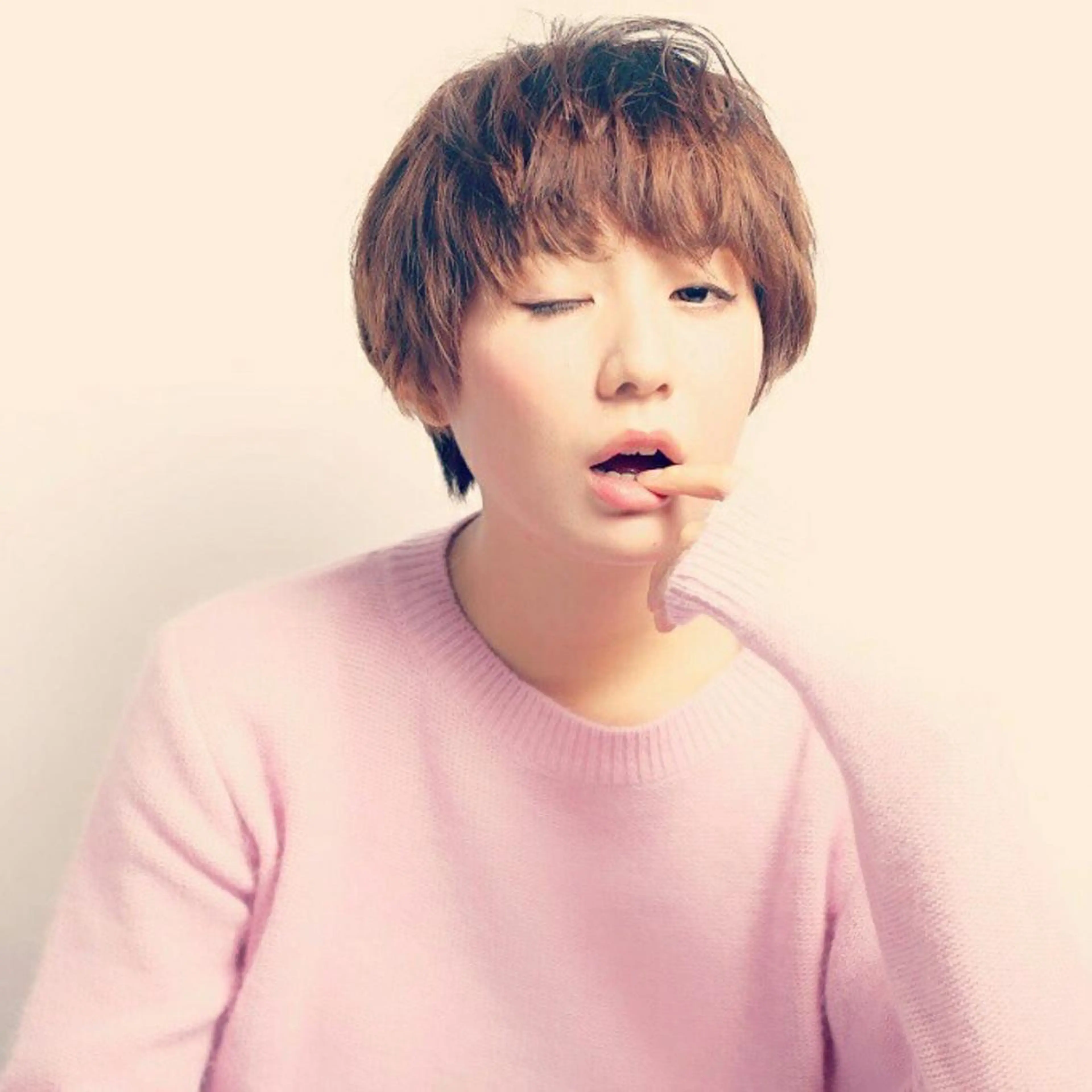 ショート パーマ カラー ショートヘア iplus まつげ、眉毛、耳つぼのマツエク・マツパデザイン