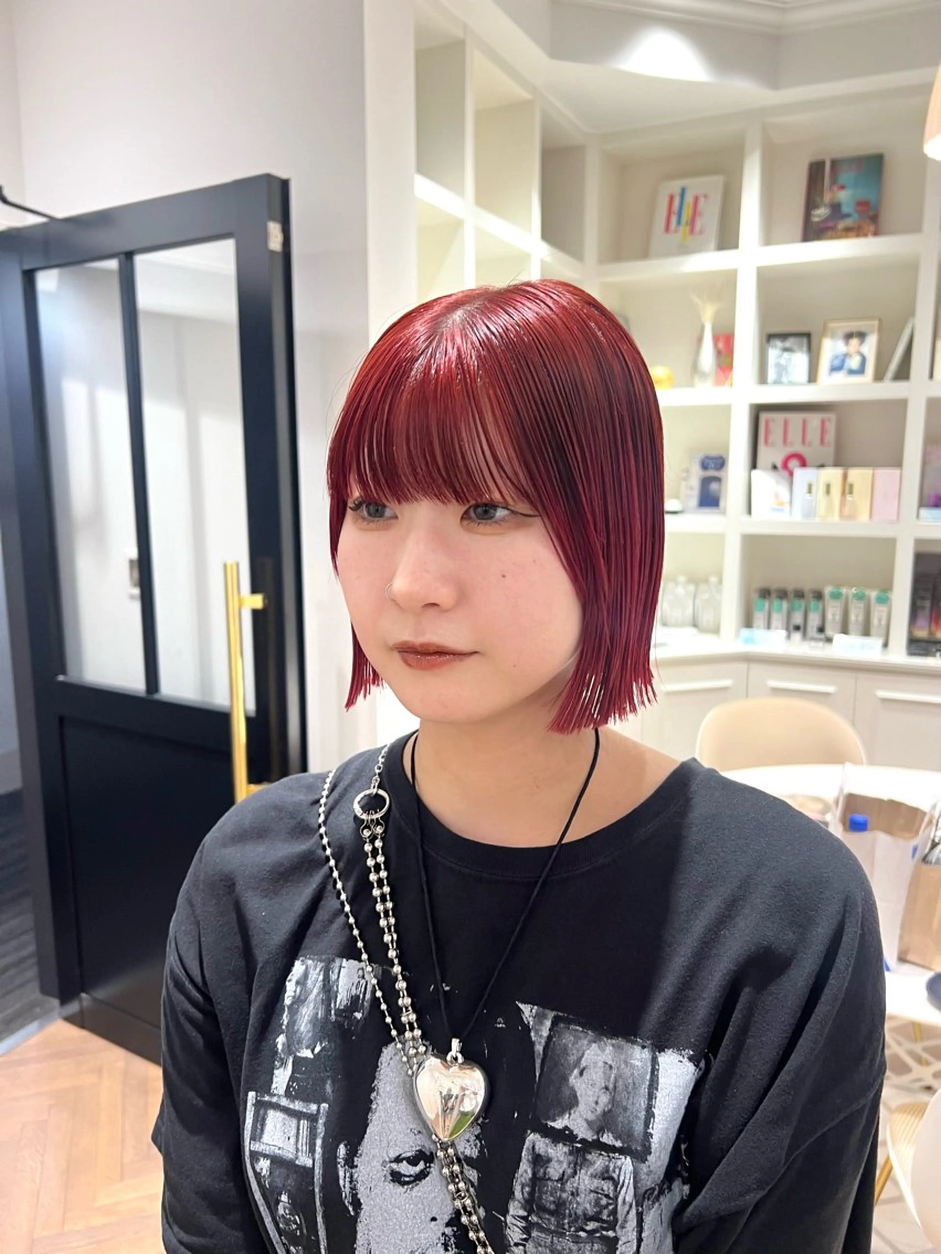 ショート カラー ボブ カット ヘアカラー トリートメント 似合わせ/レイヤー 💟SAEのヘアスタイル