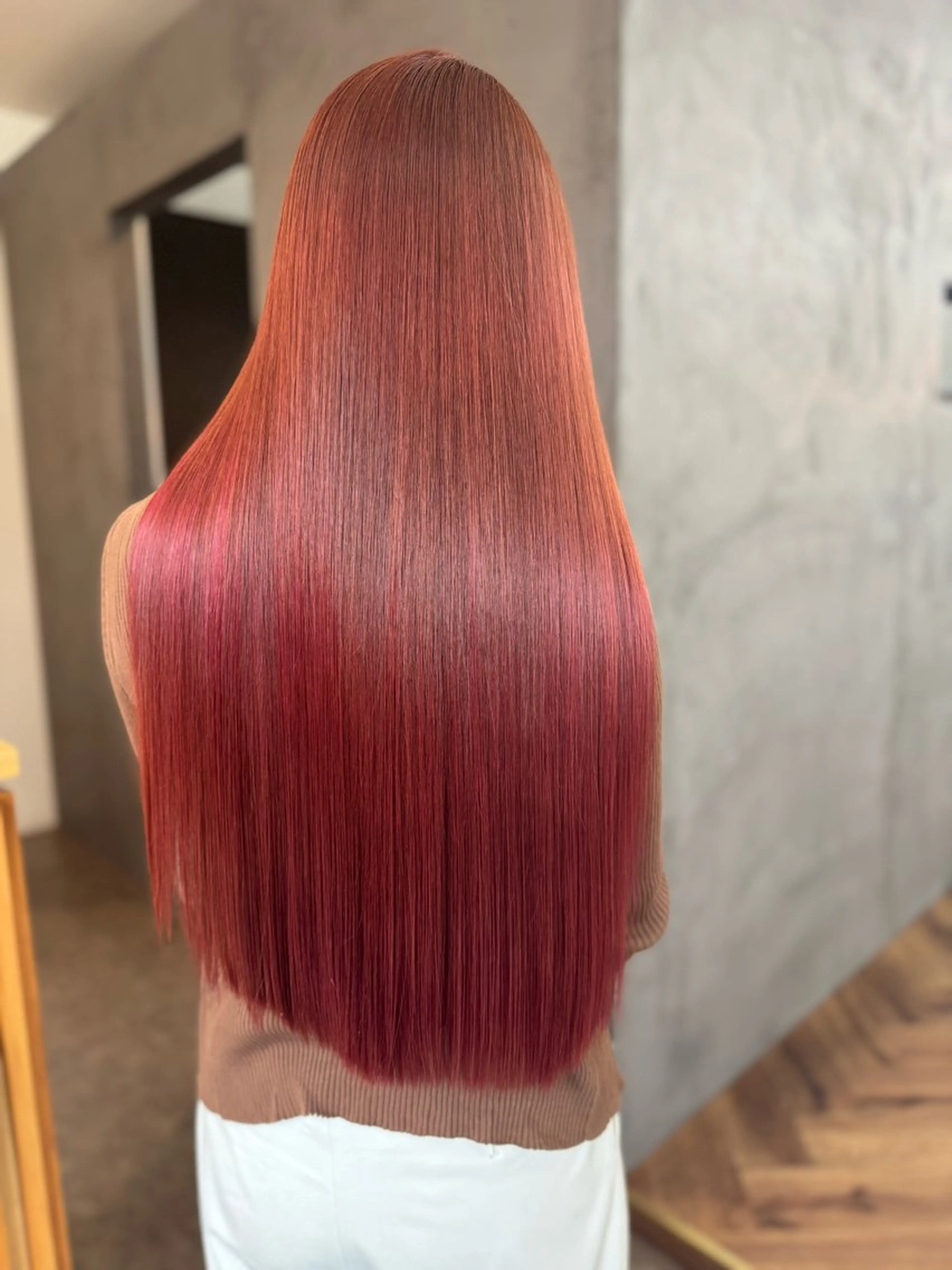 ロング カラー 髪質改善 ロング 縮毛矯正 トリートメント ヘアカラー トリートメント Hairsalon e.na所属・髪質改善/縮毛矯正/ 艶髪/こたろうのヘアスタイル