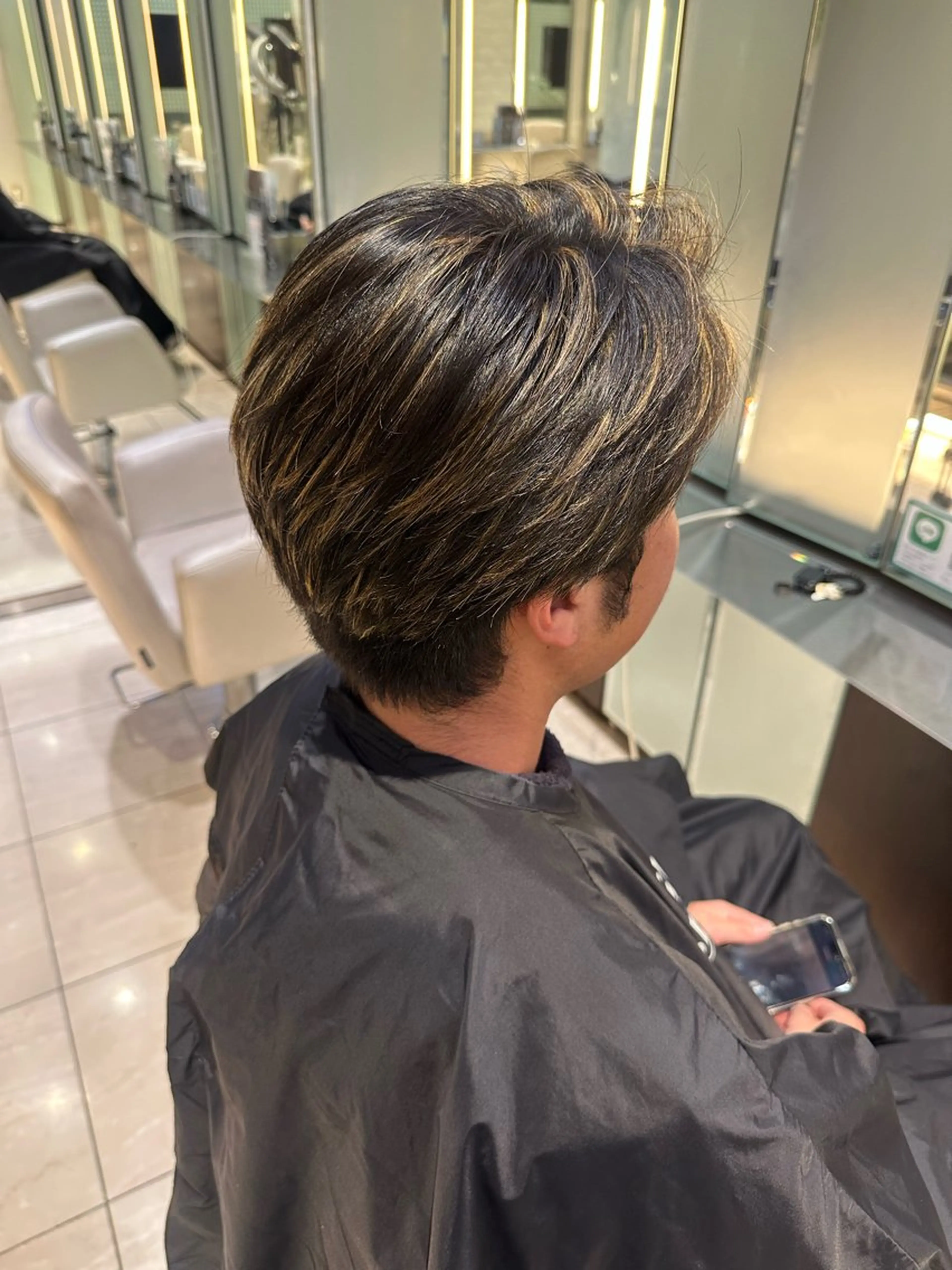 カラー ハイライトカラー 小林 美幸🌈のヘアスタイル