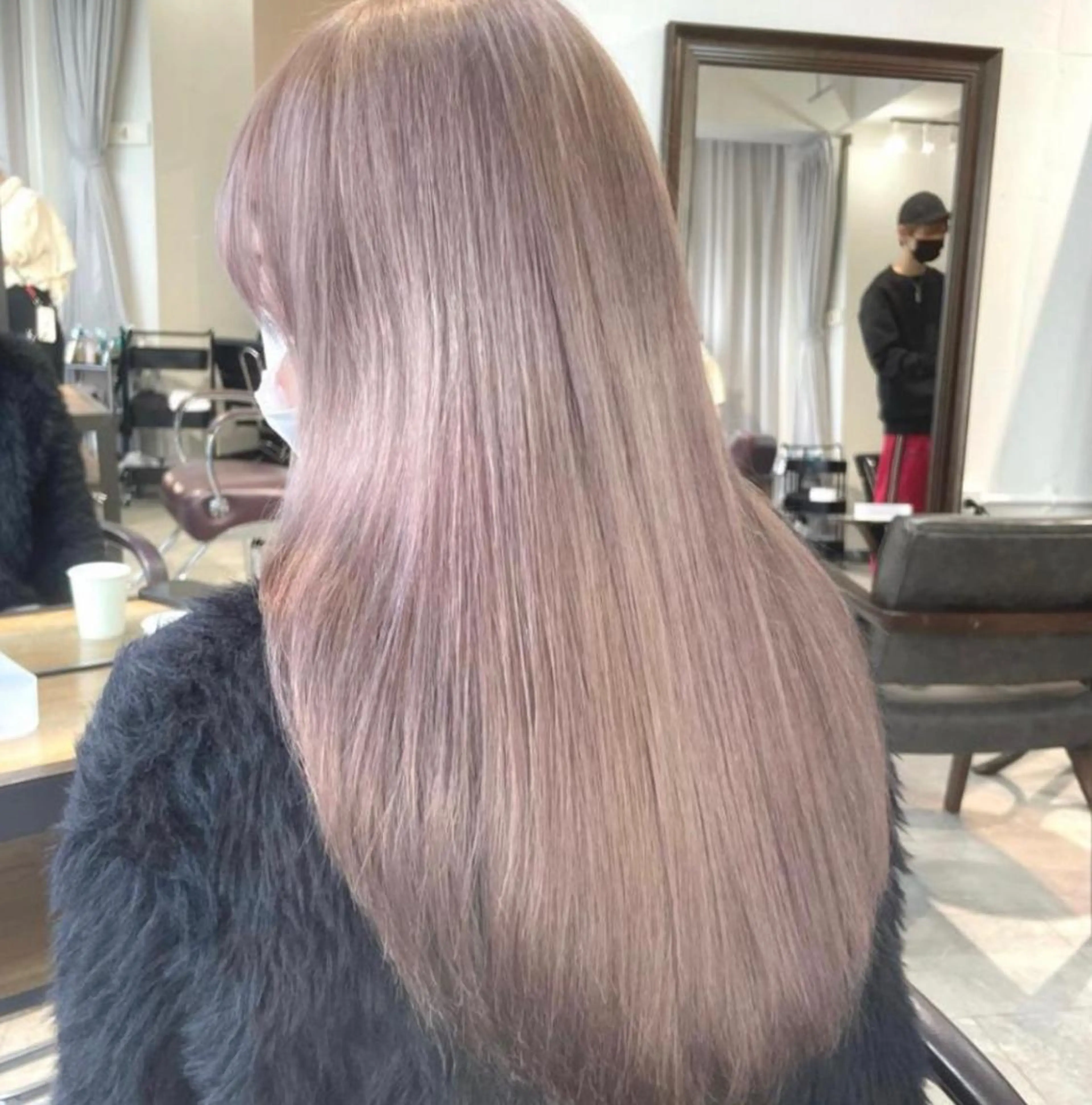 ロング カラー ヘアアレンジ カット ヘアカラー 🌹TikTok４万 ﾌｫﾛﾜｰ🌹AKIのヘアスタイル