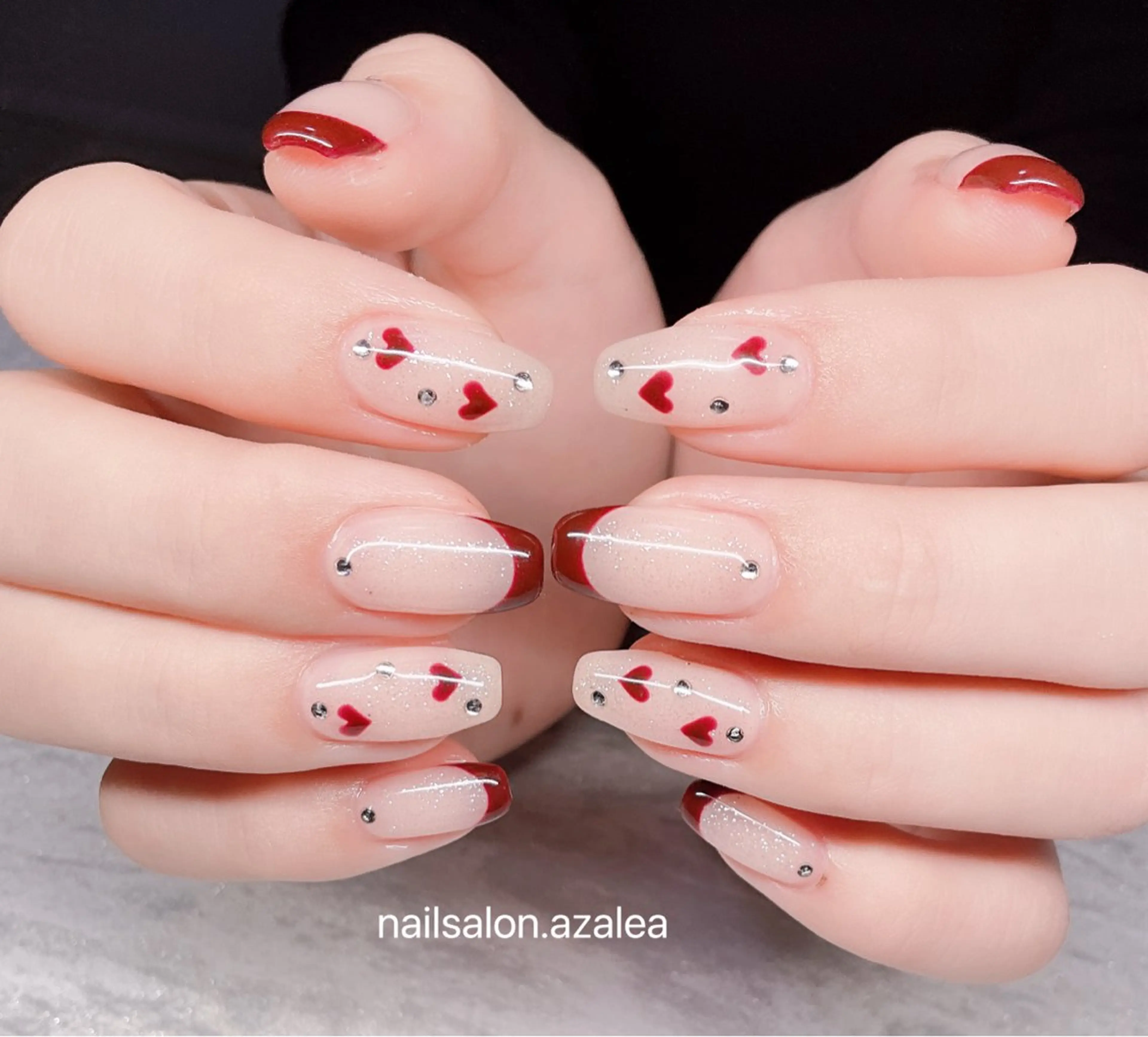 ネイル ハンドネイル R inのネイルデザイン