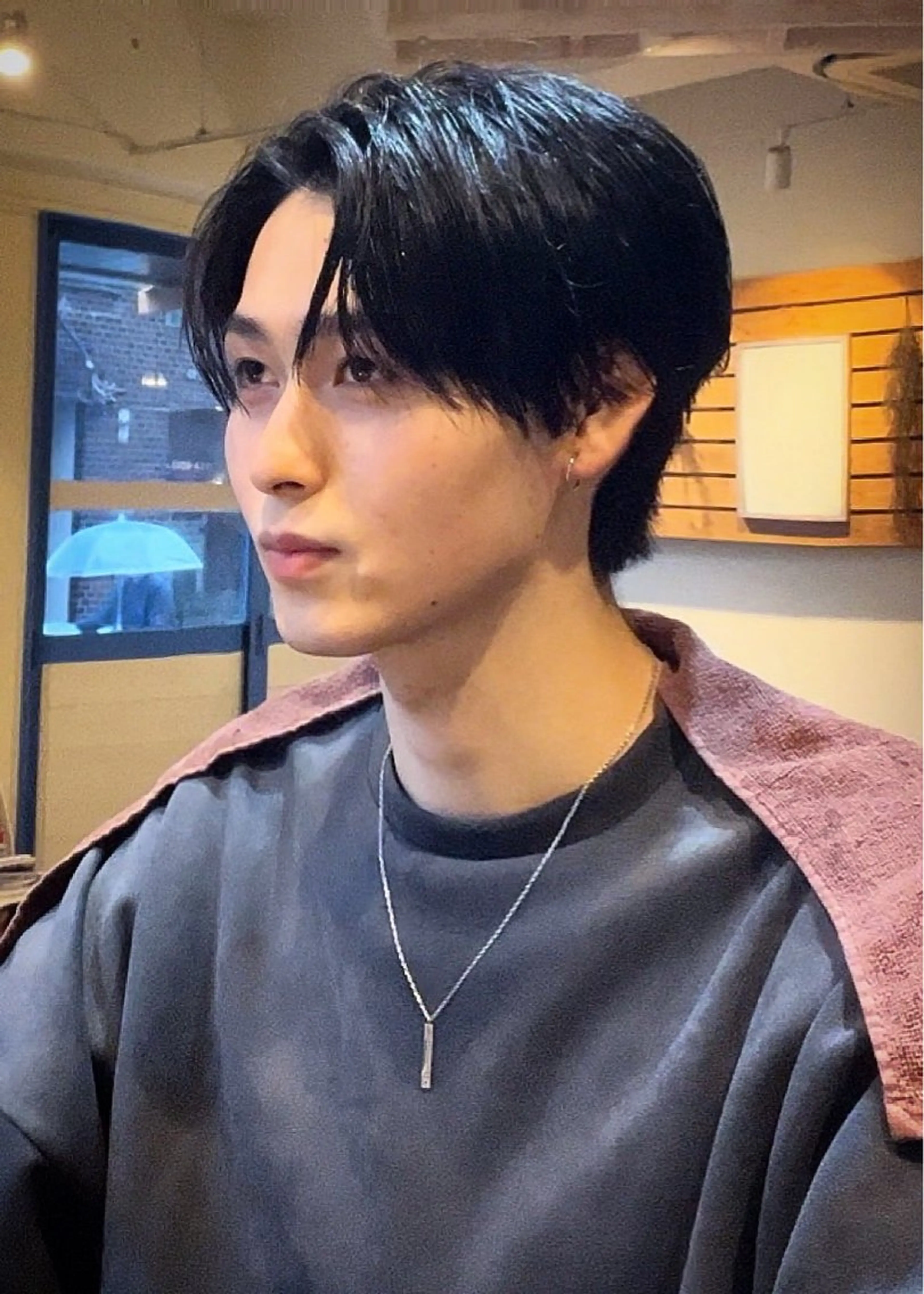 ショート パーマ メンズ センターパート メンズ韓国風 メンズパーマ ハンサムショート 韓国風ヘア masahiro 波巻きシャドウパーマのヘアスタイル