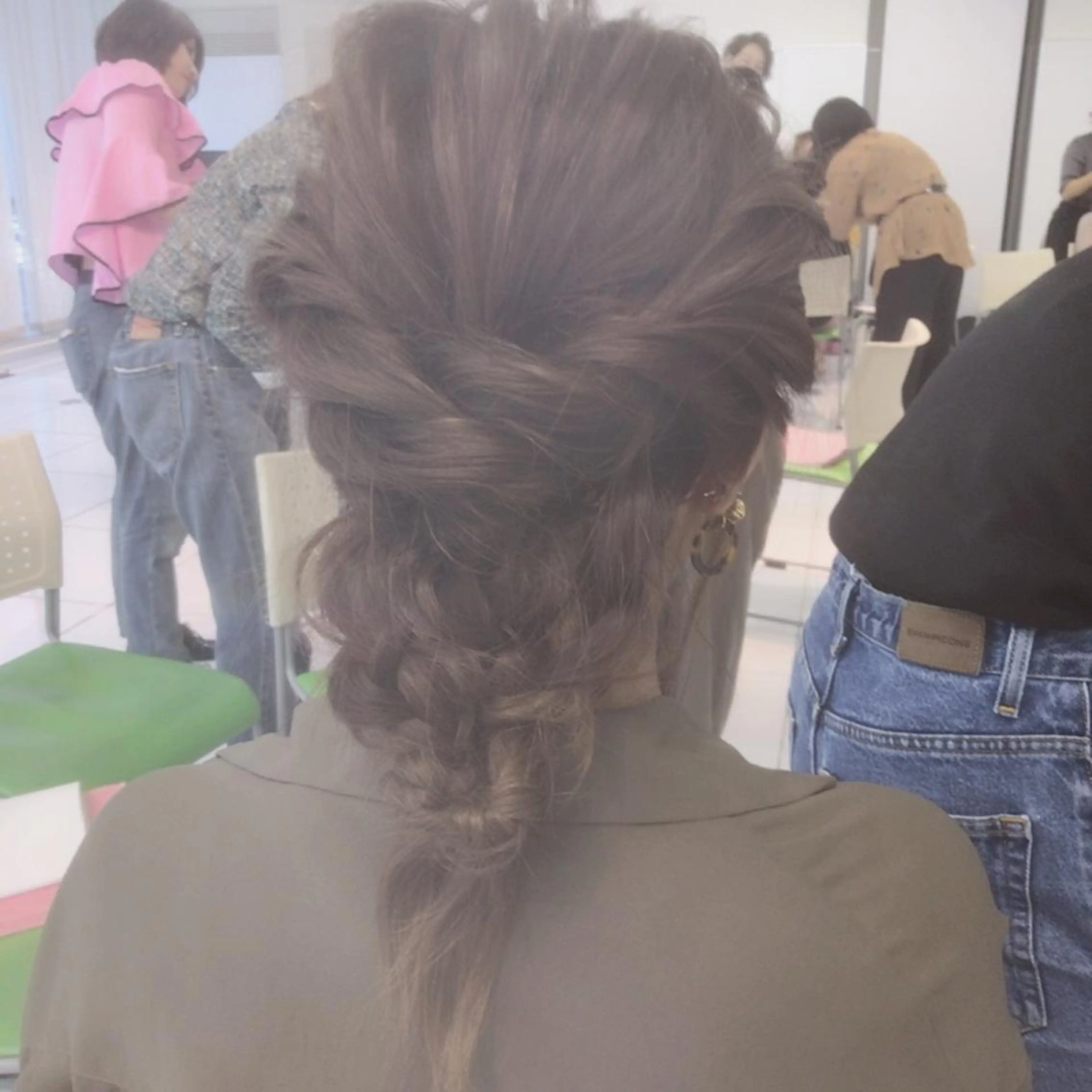 セミロング カラー ｓａｋｕｒａ .のマツエク・マツパデザイン