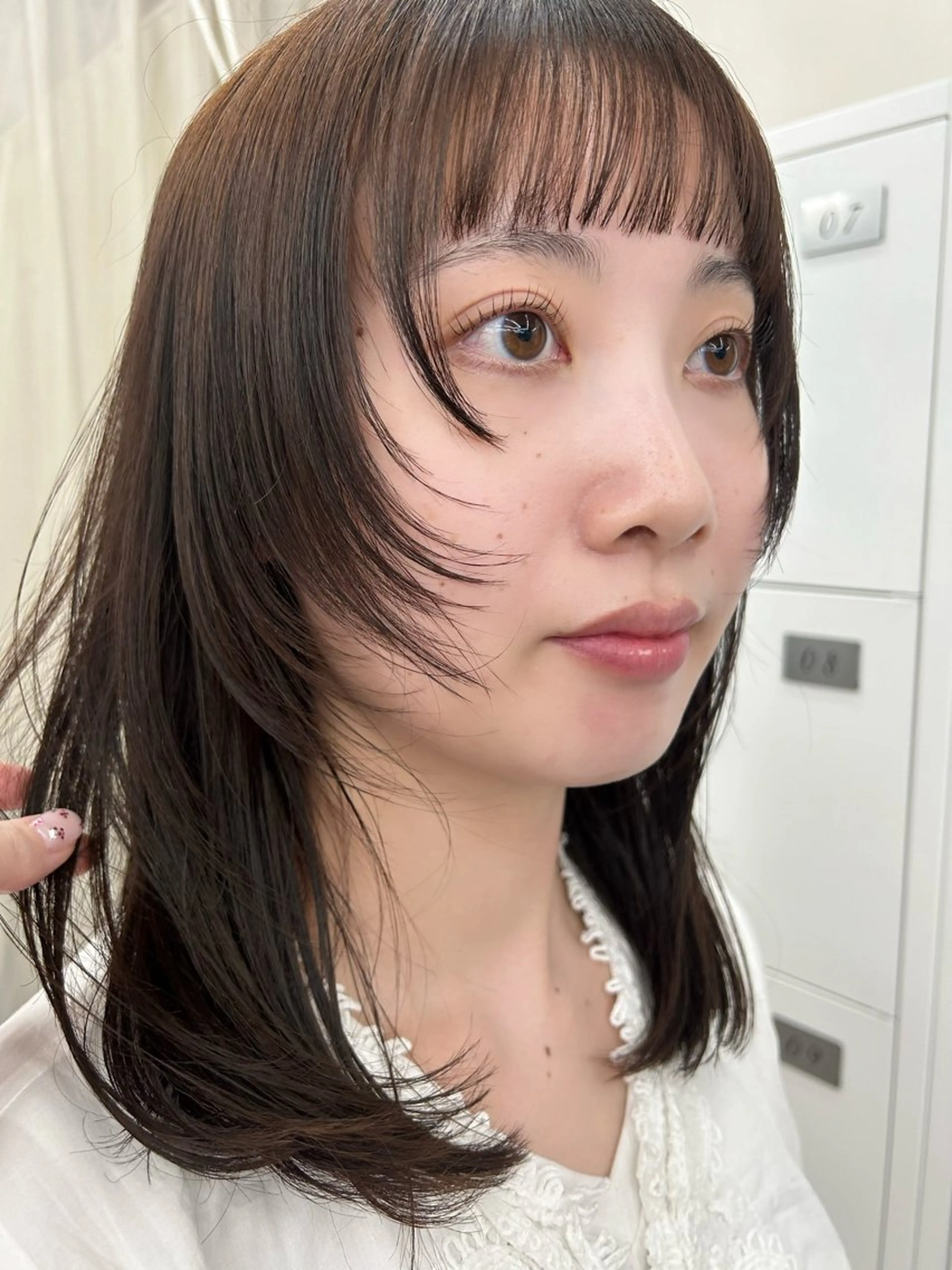 ミディアム 顔まわりレイヤー レイヤーカット オン眉 arte MAYU カットモデル募集のヘアスタイル