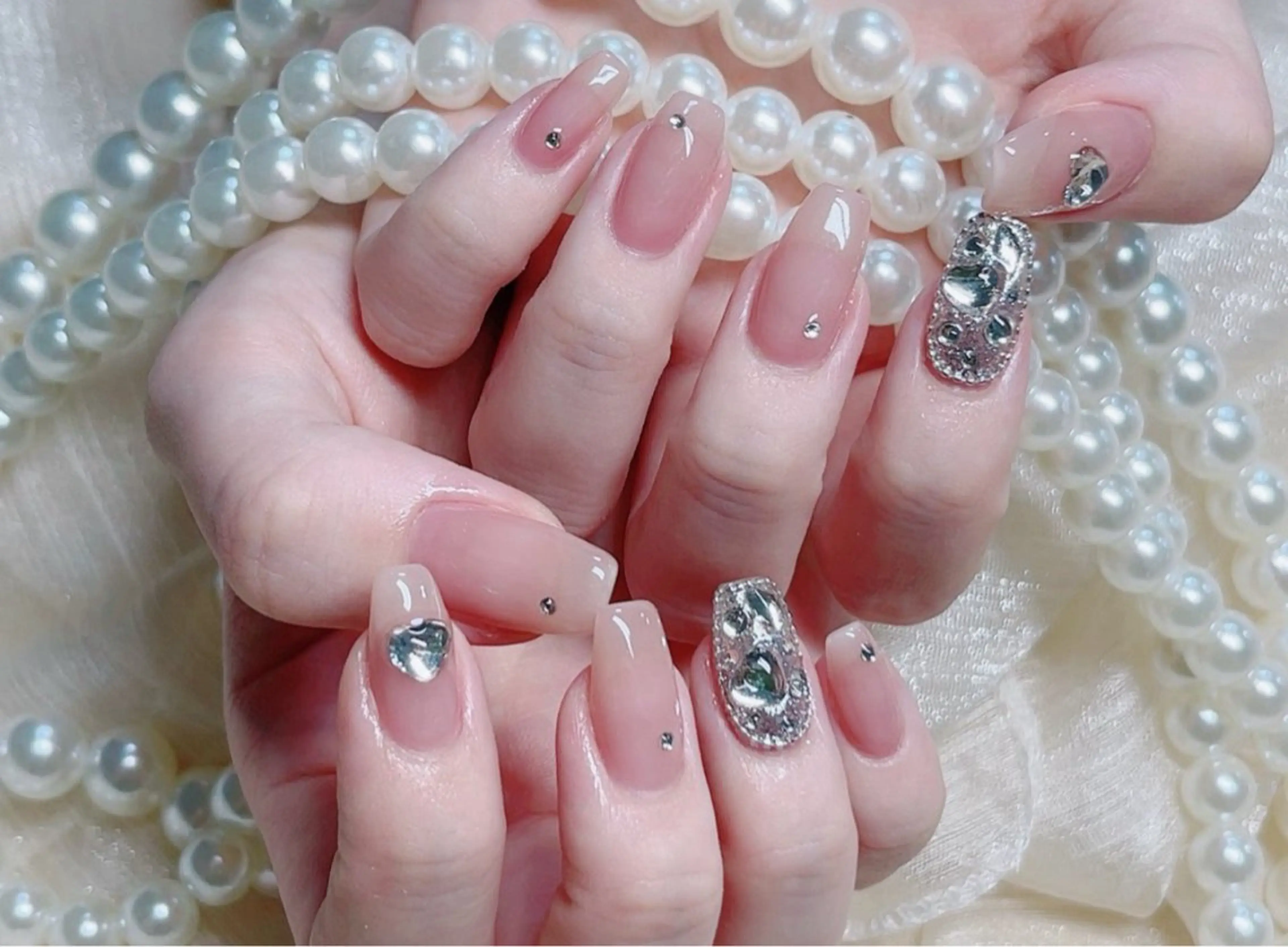 ネイル HIN NAILのネイルデザイン