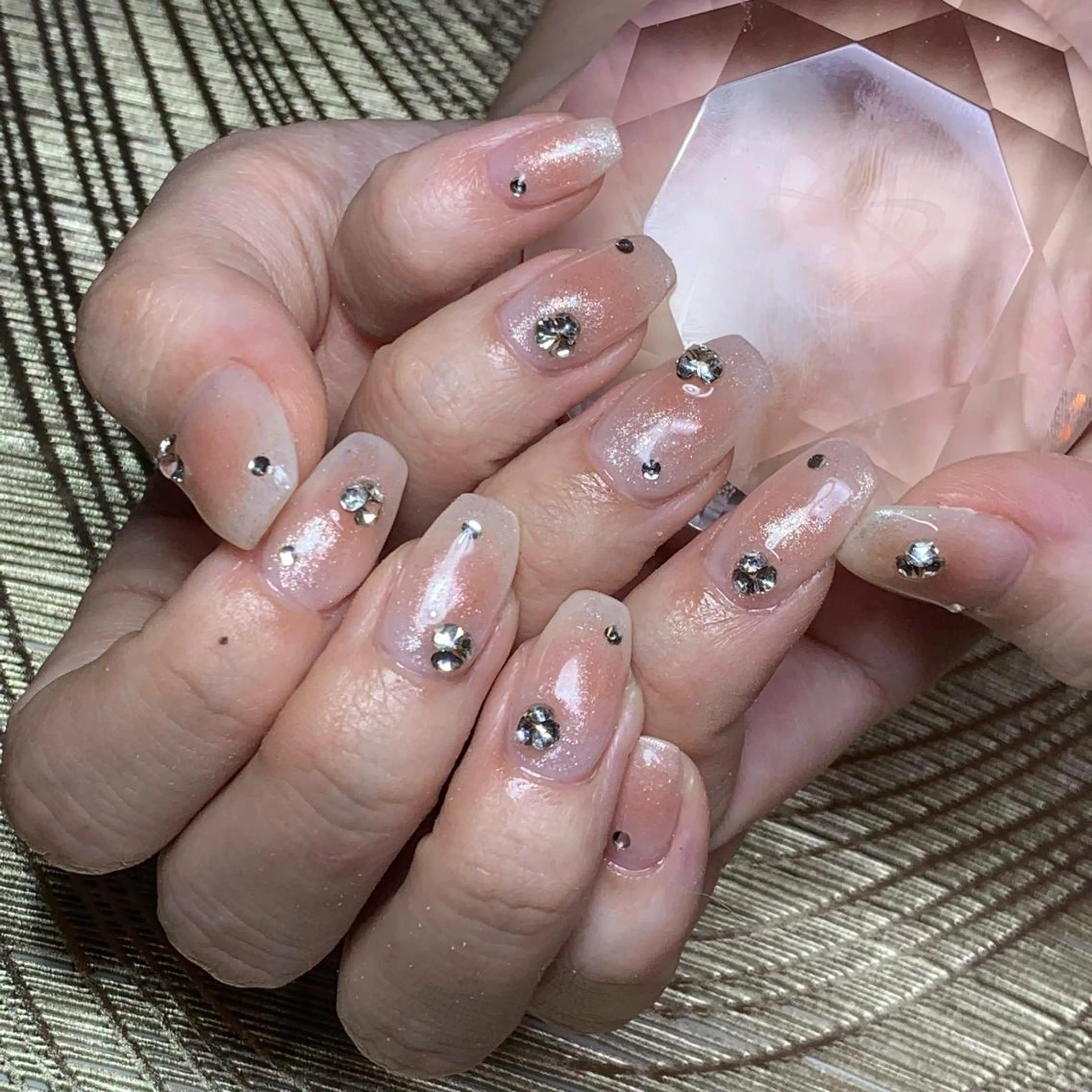 ネイル ハンドネイル καρδιά -ｶﾙﾃﾞｨｱ-のネイルデザイン