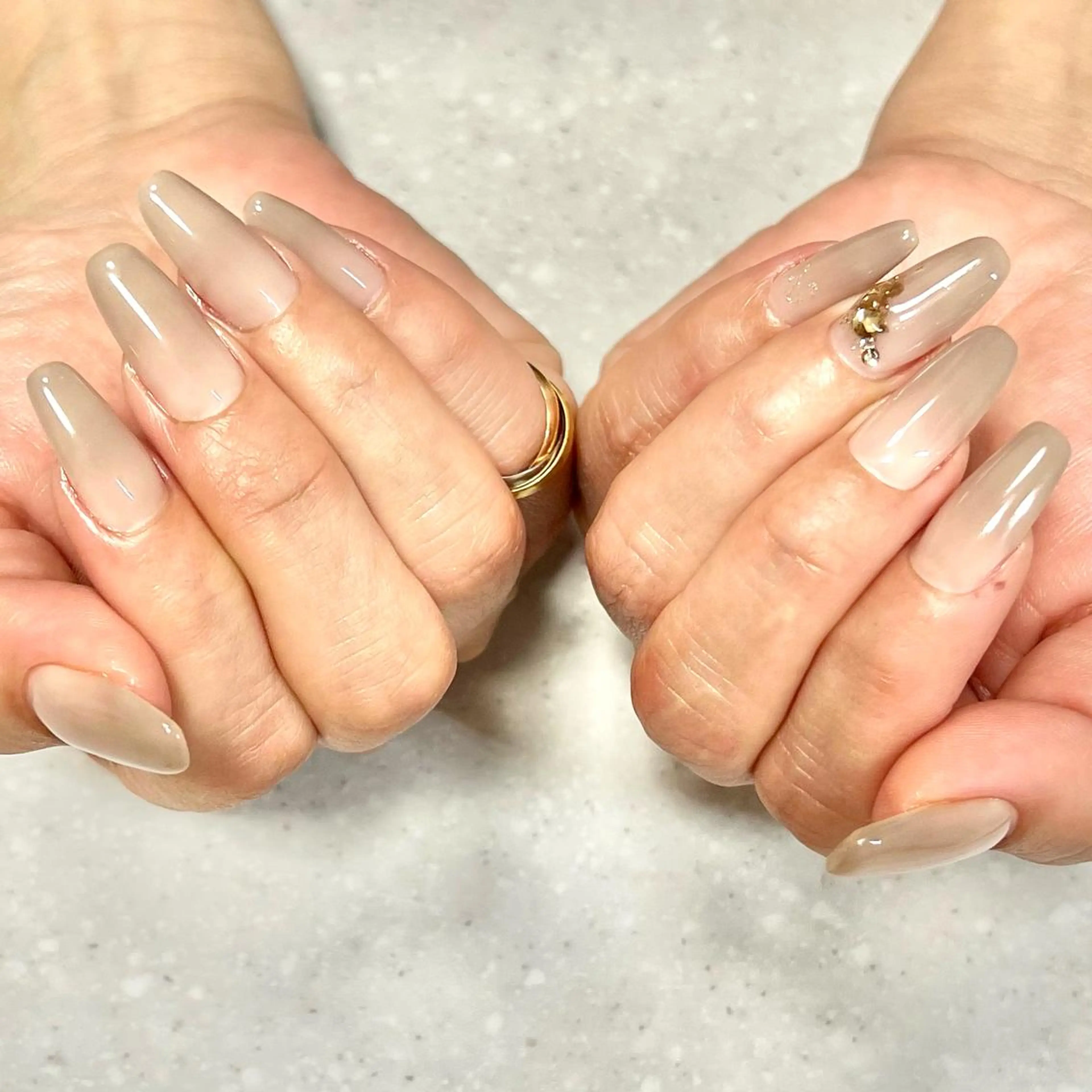 ネイル グラデーション ワンカラーネイル シンプルネイル ネイルチップ ステラ marikominoのネイルデザイン