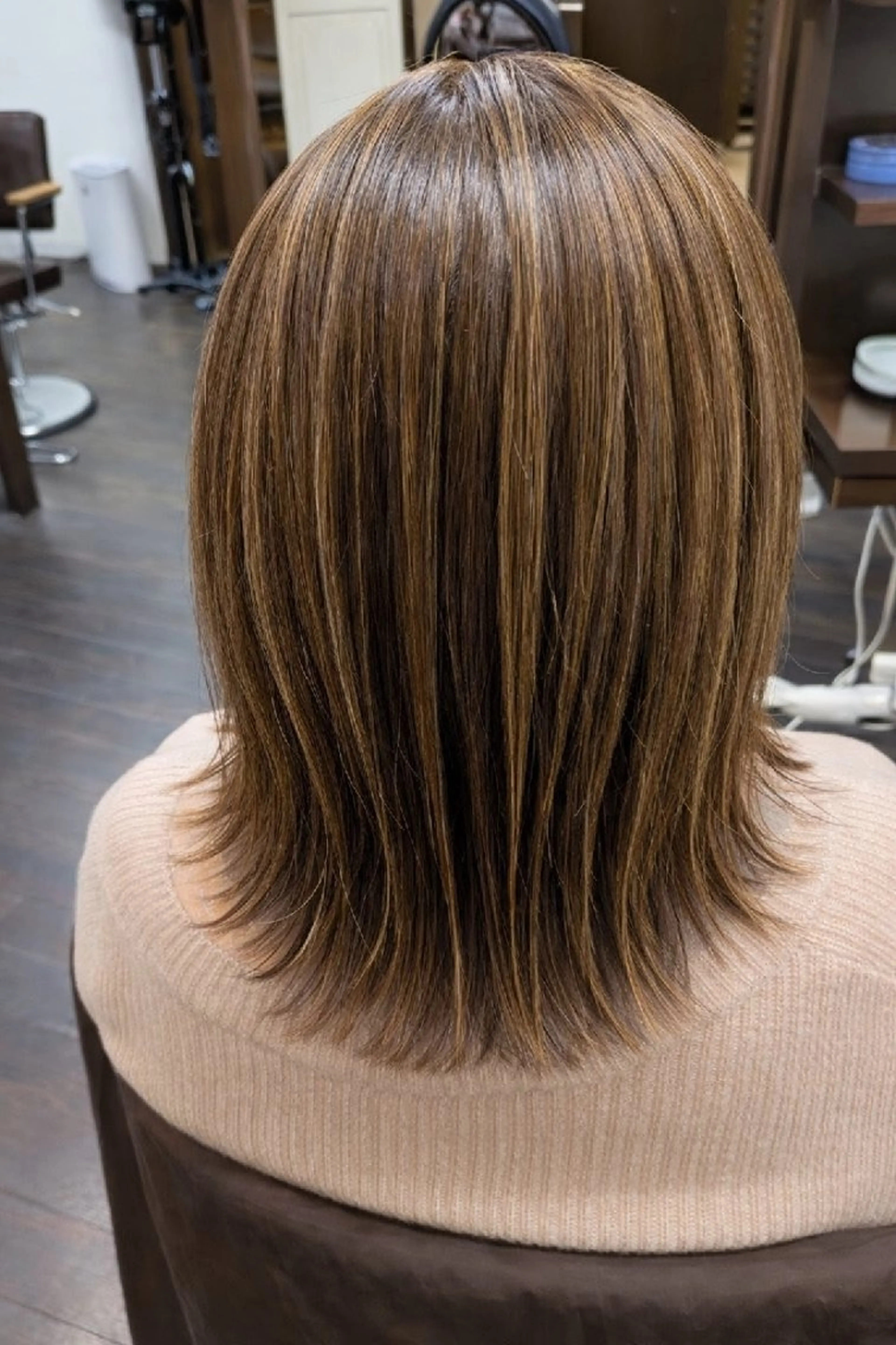 カラー ミディアム ハイライトカラー ハイライト ヘアカラー Thinkhair by tori所属・兵庫で-5歳を提供 する美容師　水野遼のヘアスタイル