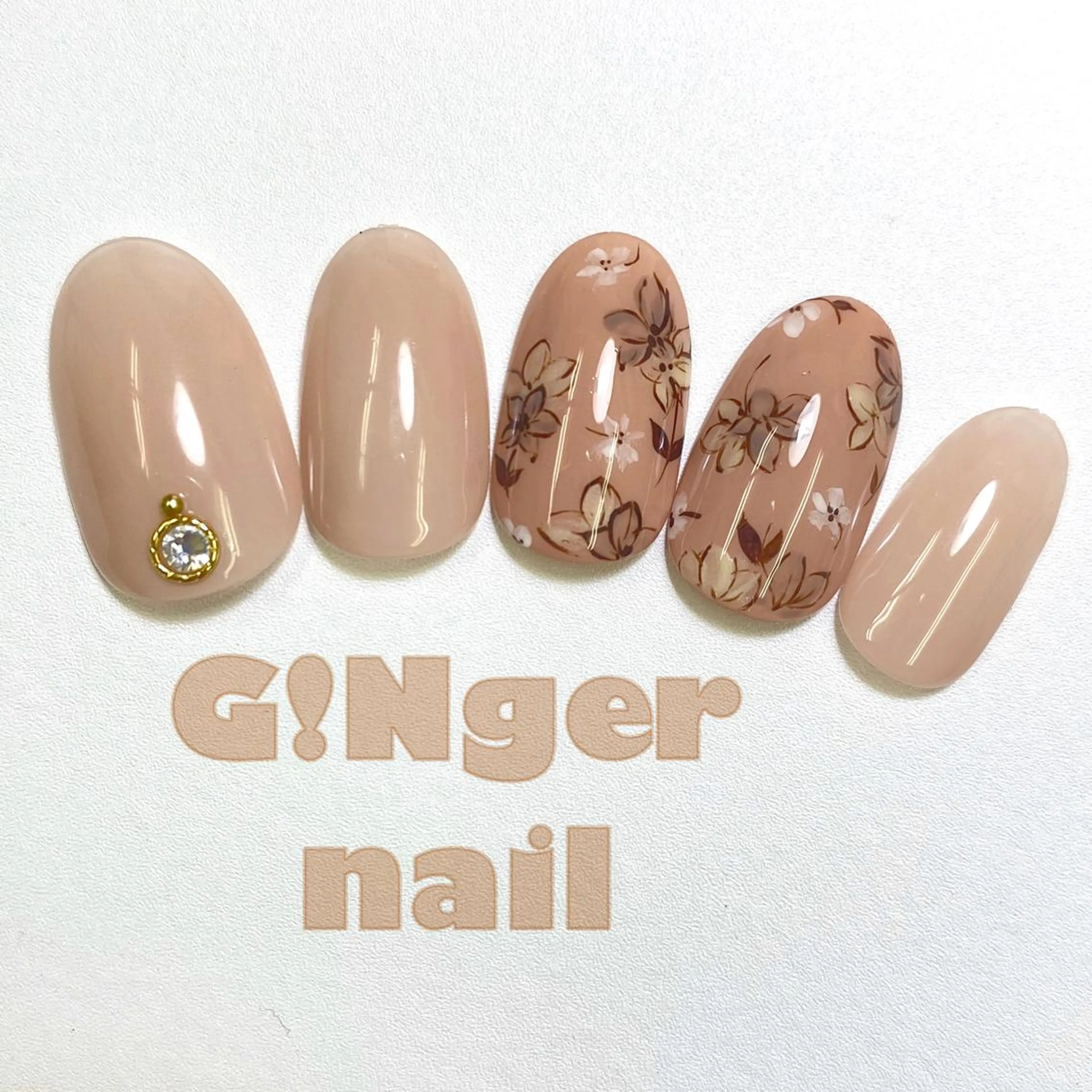 ネイル GINGER NAIL所属・代々木 GINGERNAILのネイルデザイン