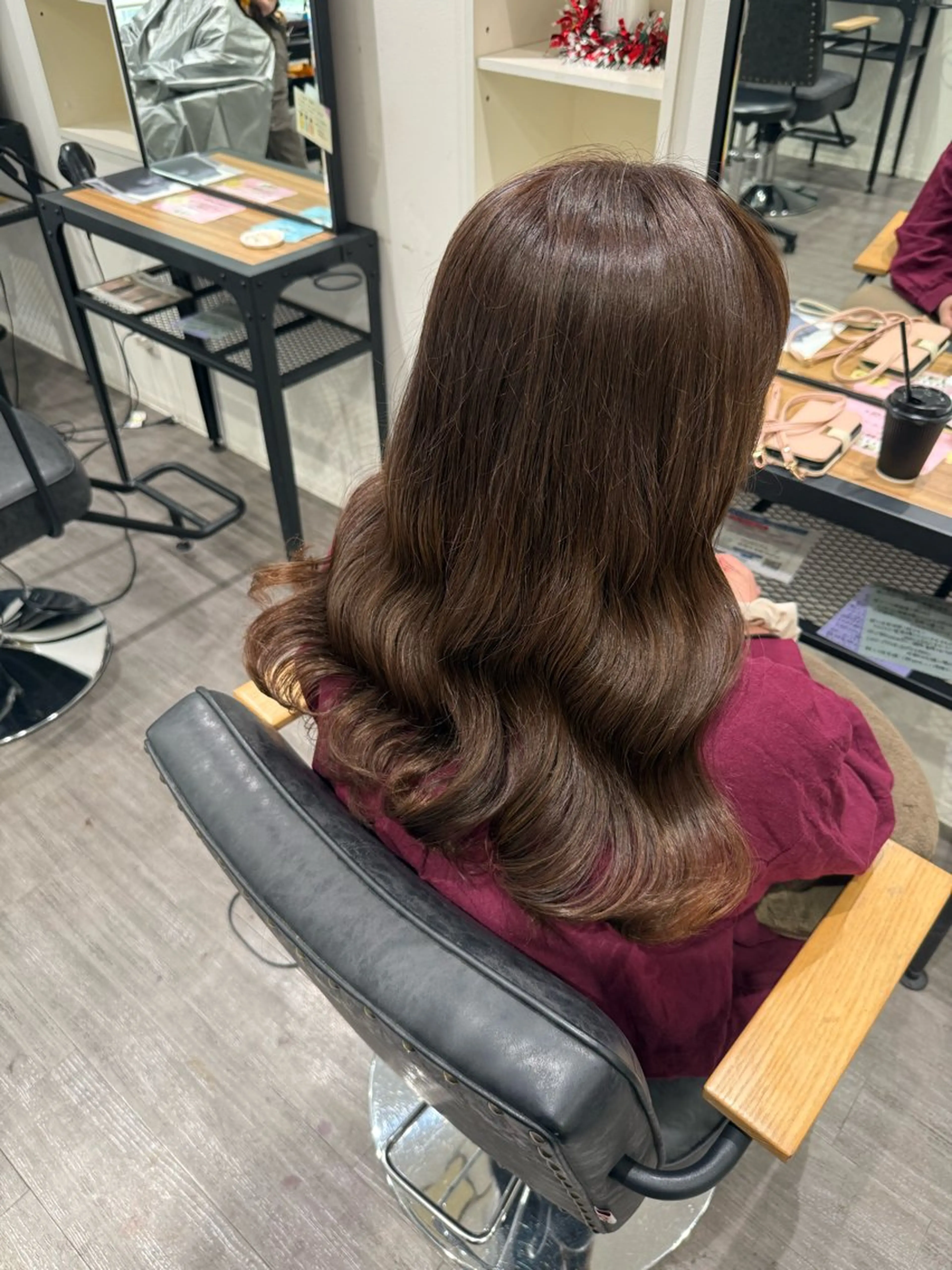 ミディアム カラー アッシュ アッシュブラウン ブラウンカラー ヘアカラー トリートメント 艶髪レイヤー上田 紗也🇰🇷💗のヘアスタイル