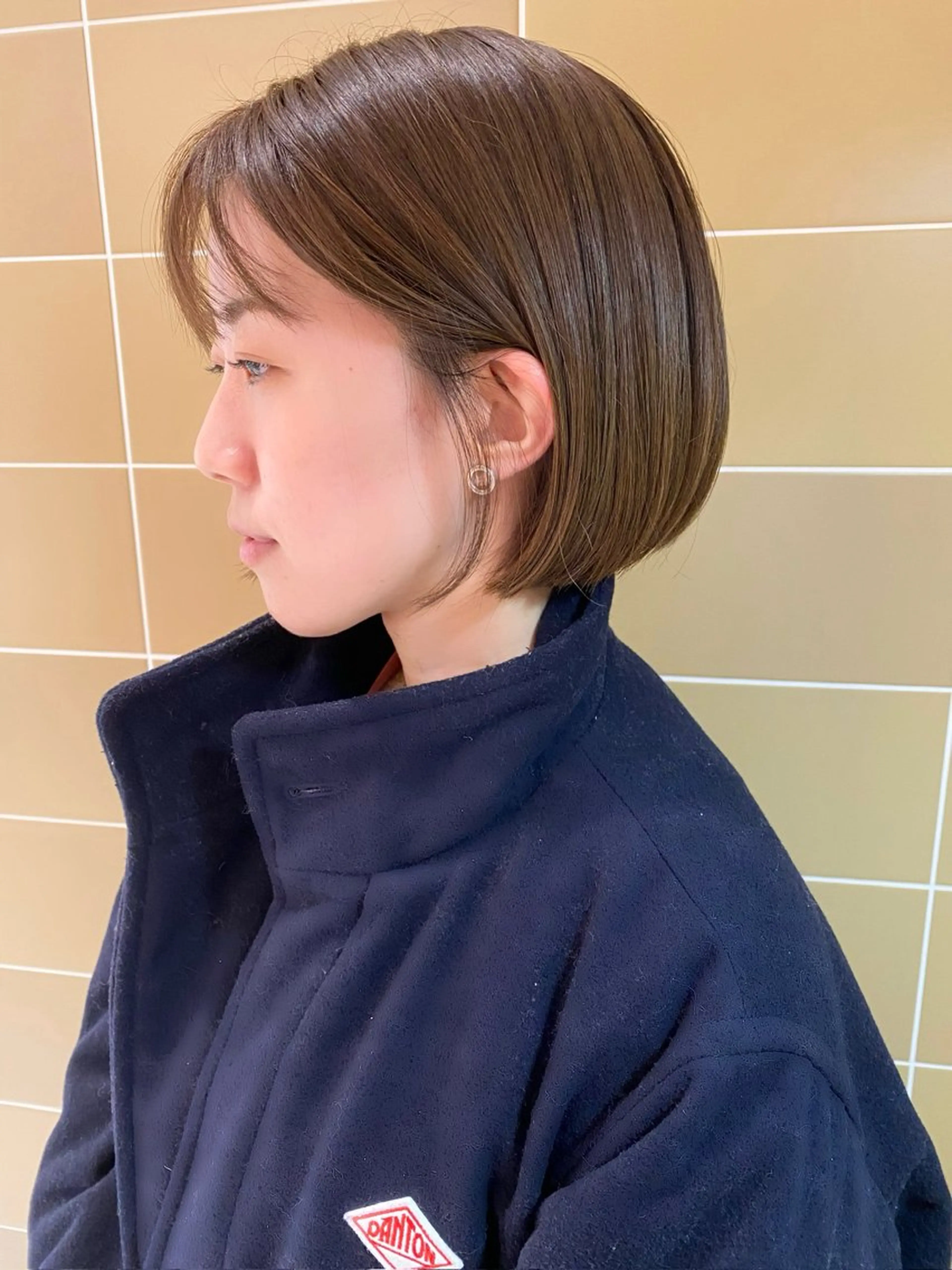 ショート ボブ LOVESTOIKE 堂本のヘアスタイル